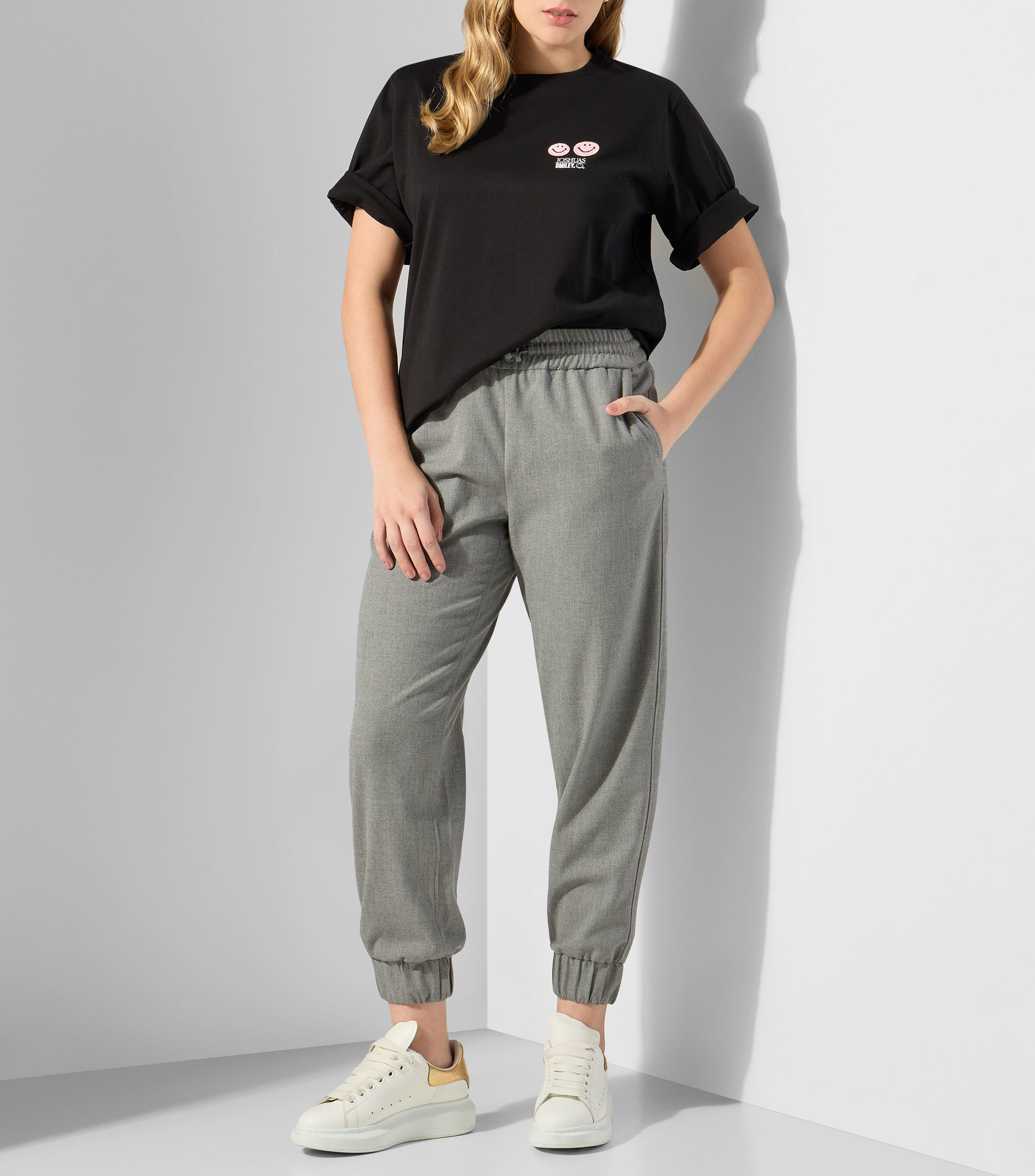 Playera cuello redondo manga corta lisa Mujer