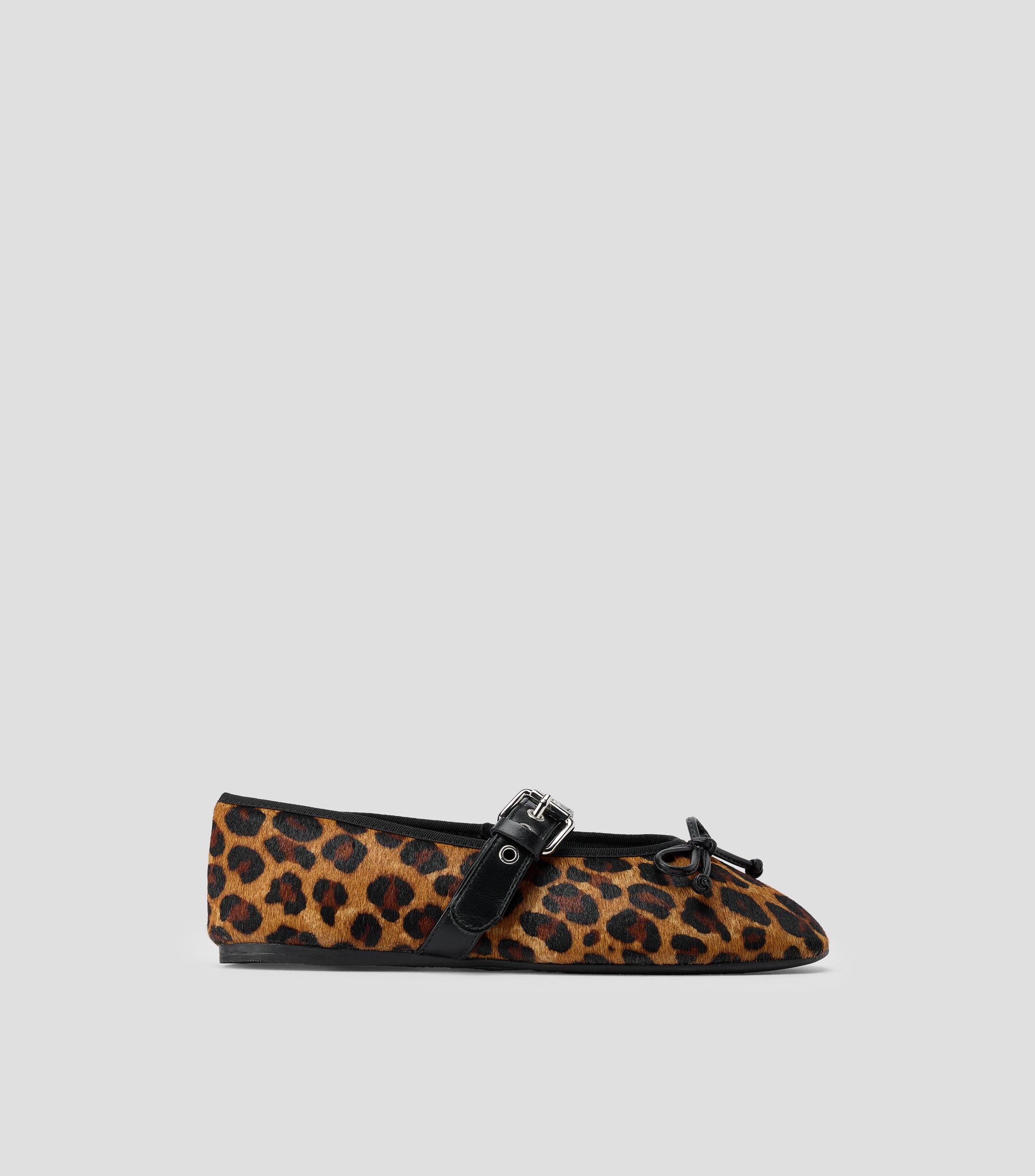 Flats animalprint en piel Mujer