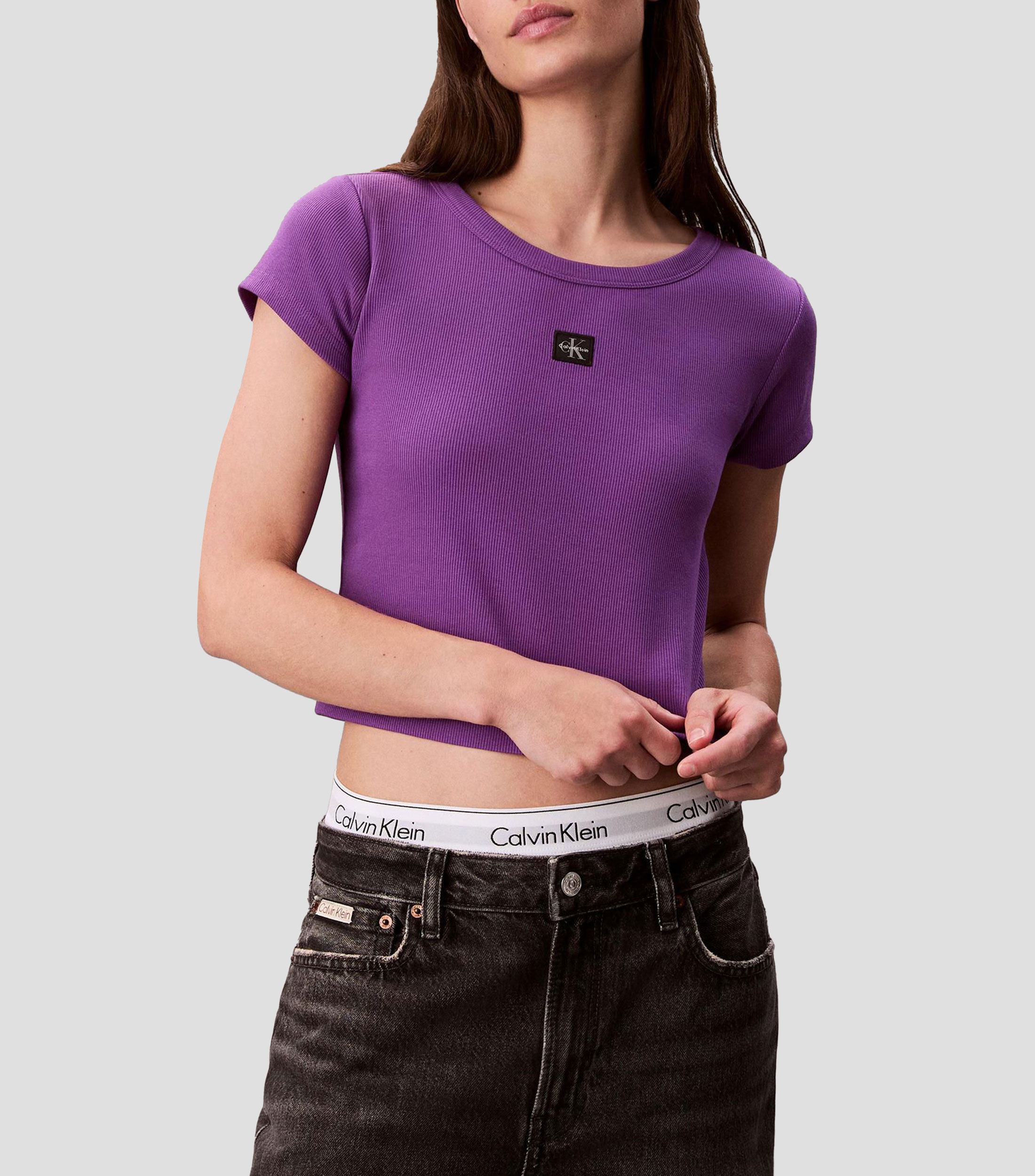 Playera cuello redondo manga corta lisa Mujer