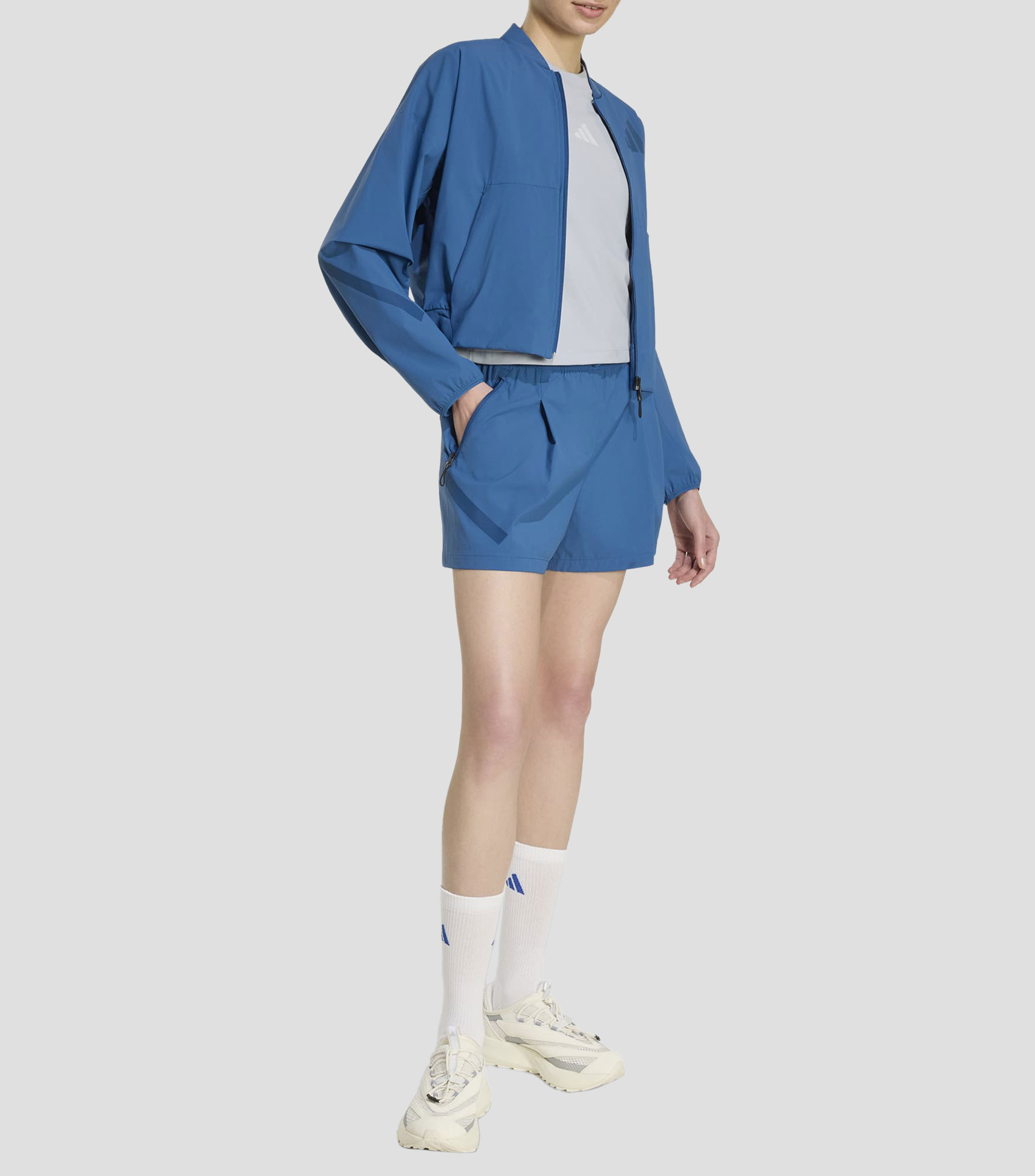 Short para entrenamiento Z.N.E. liso Mujer