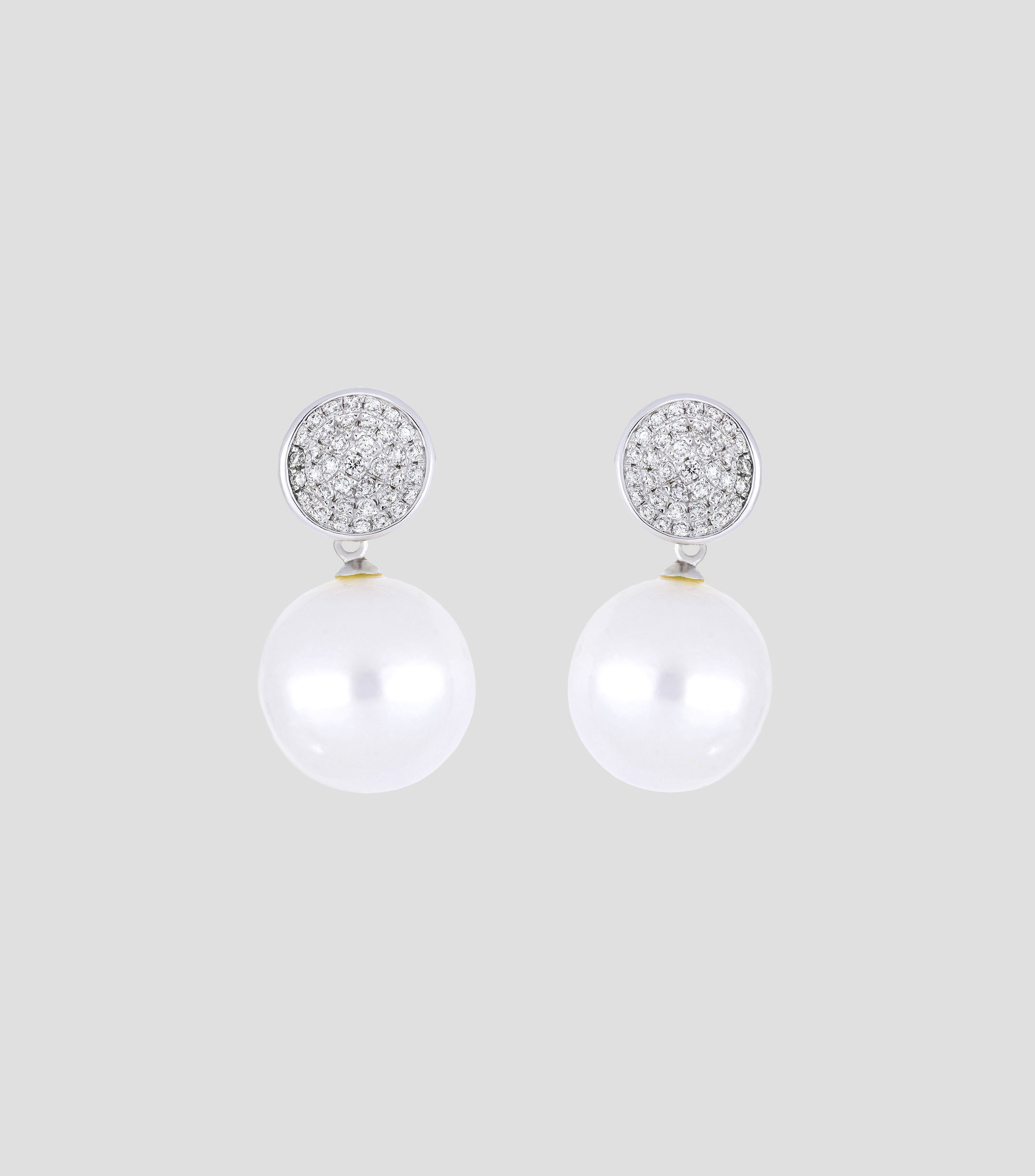 Aretes en oro blanco 14 Kts con perla y diamantes Mujer