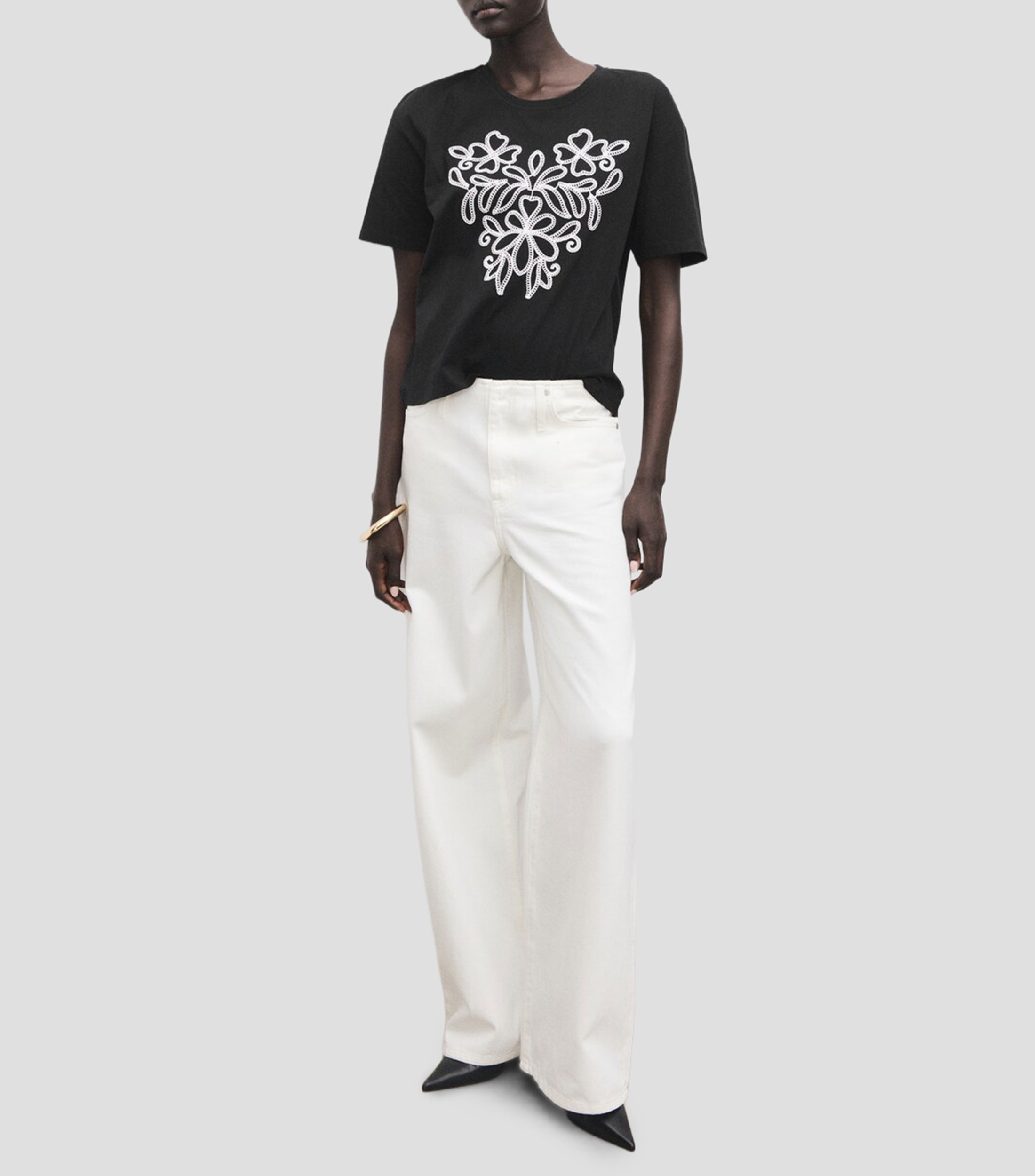 Playera cuello redondo manga corta Mujer