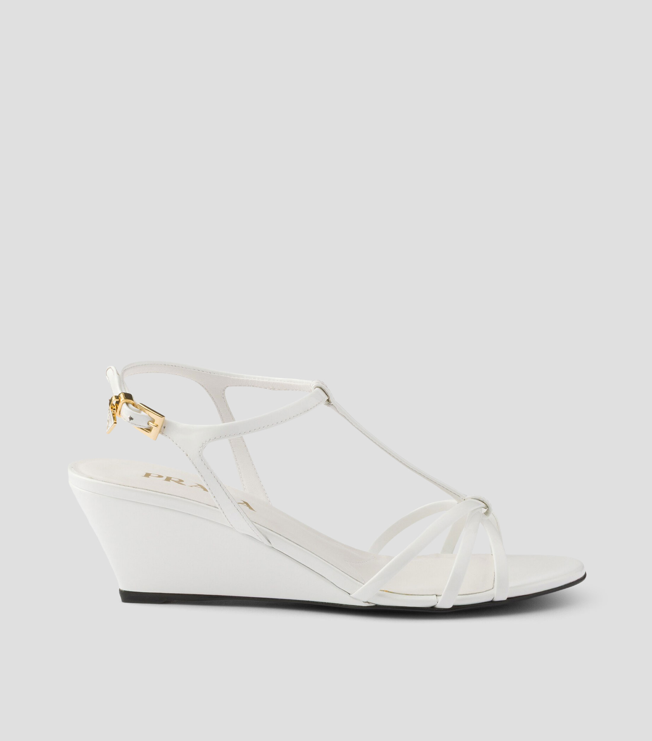 Sandalias con tacón medio de cuña Mujer