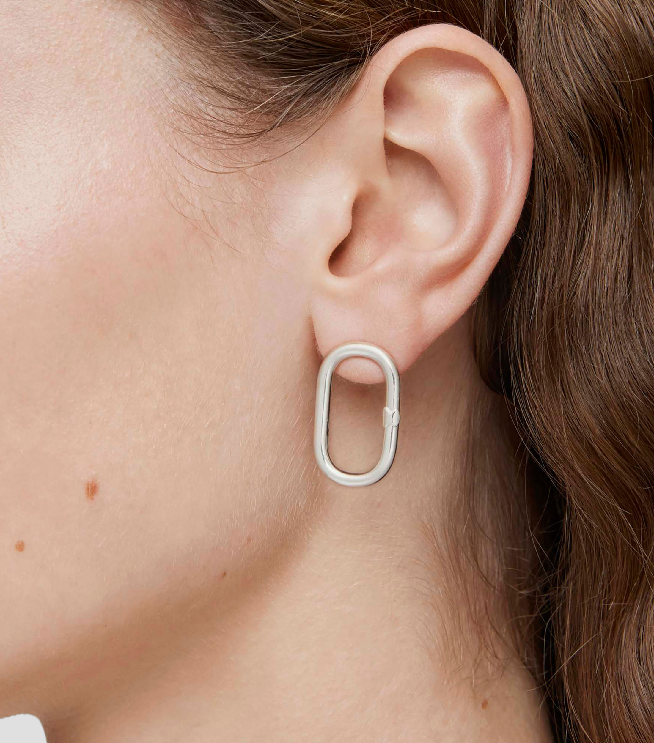Aretes ovalados en plata Hold Mujer