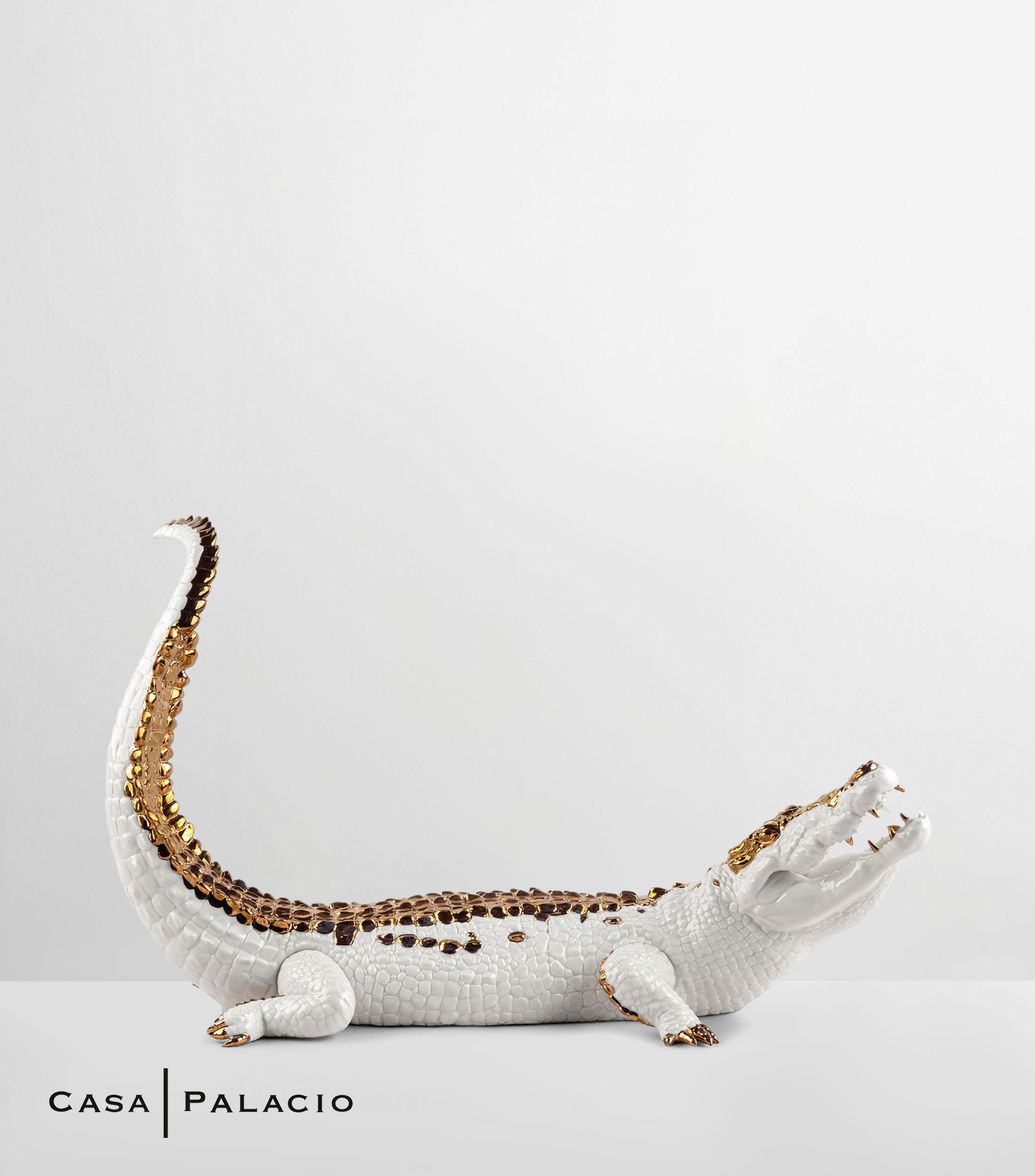 Escultura Cocodrilo Blanco Cobre en porcelana