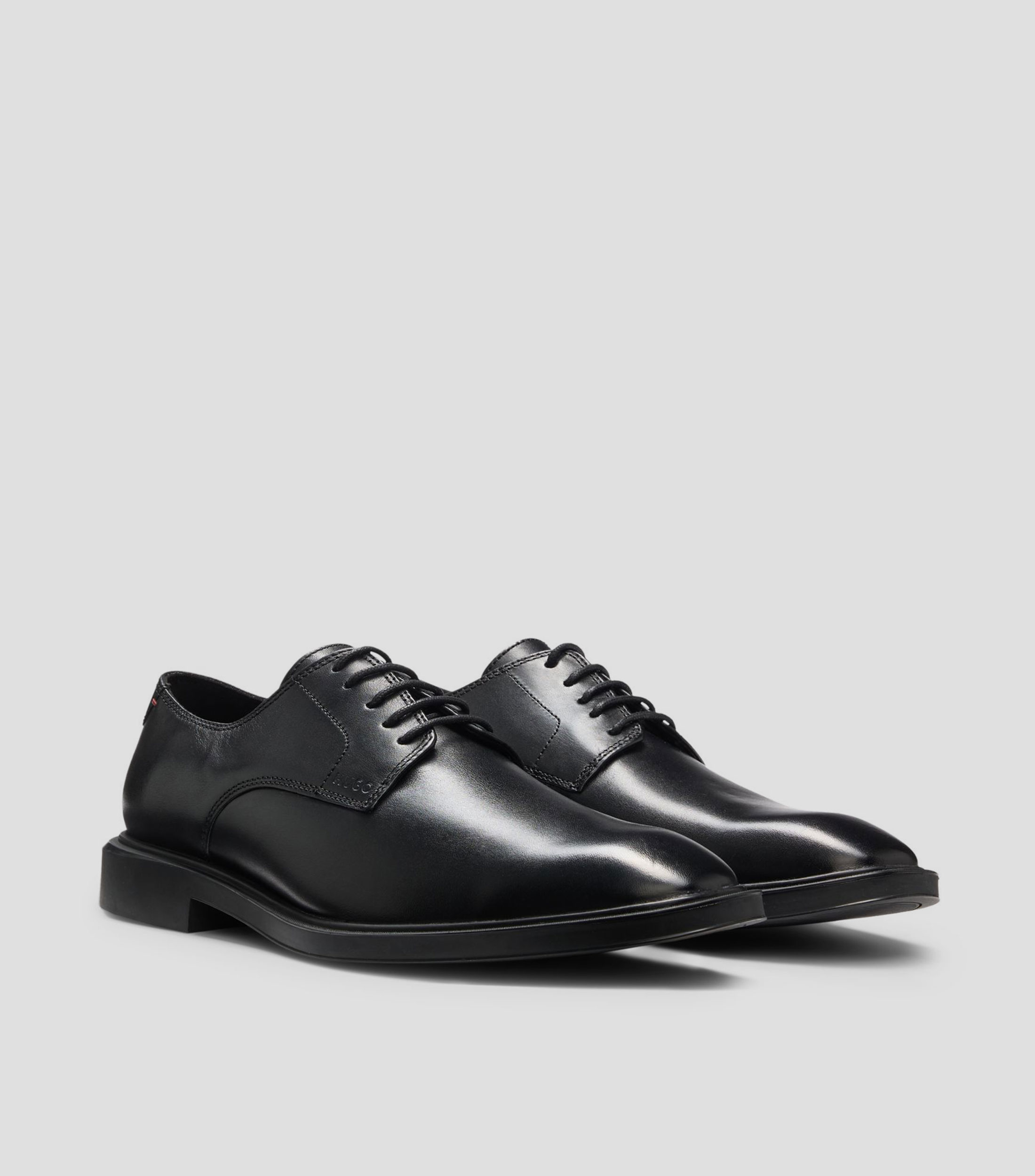 Zapatos Derby HUGO de piel con logo grabado Hombre