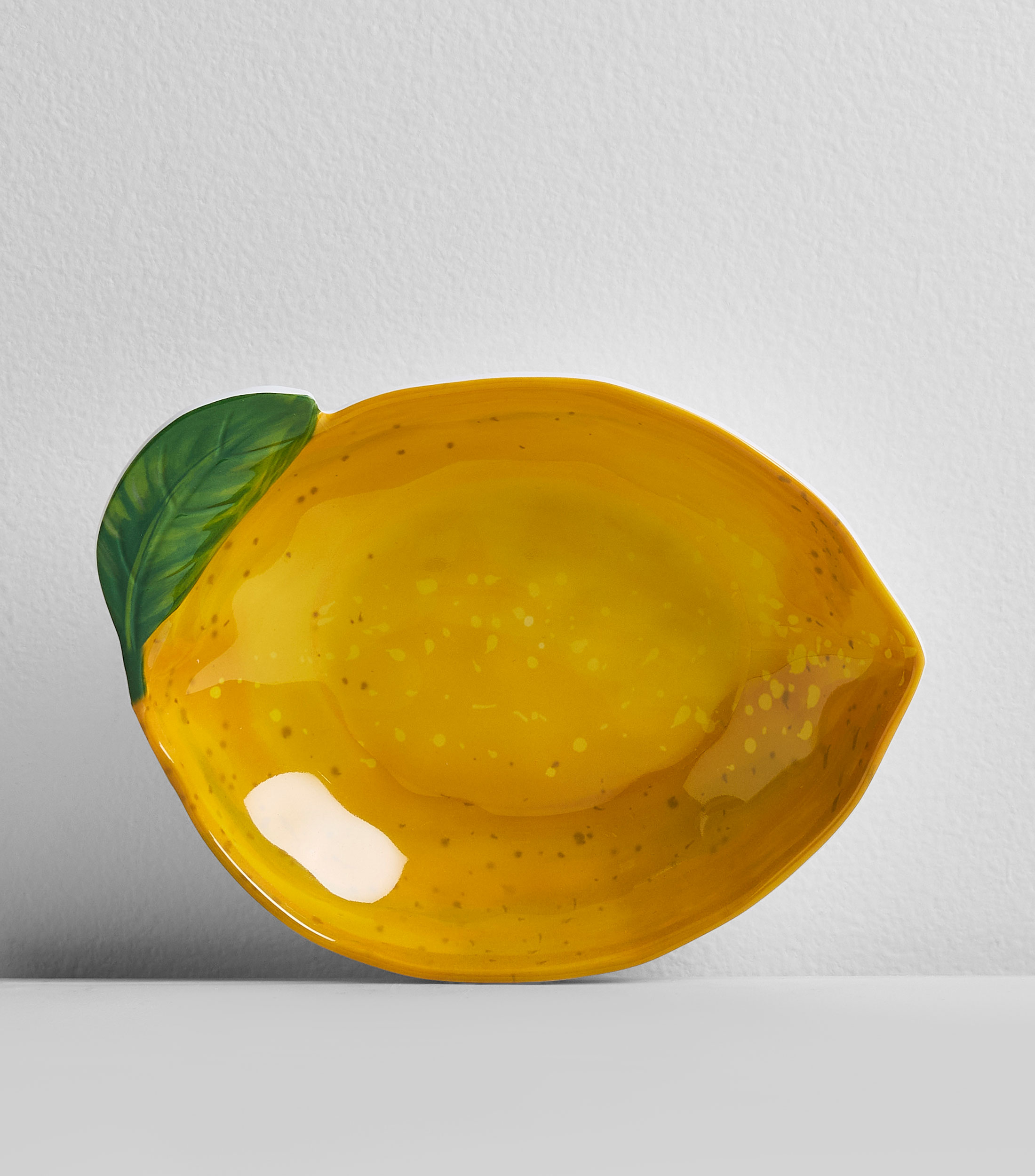 Plato Hondo Lemon