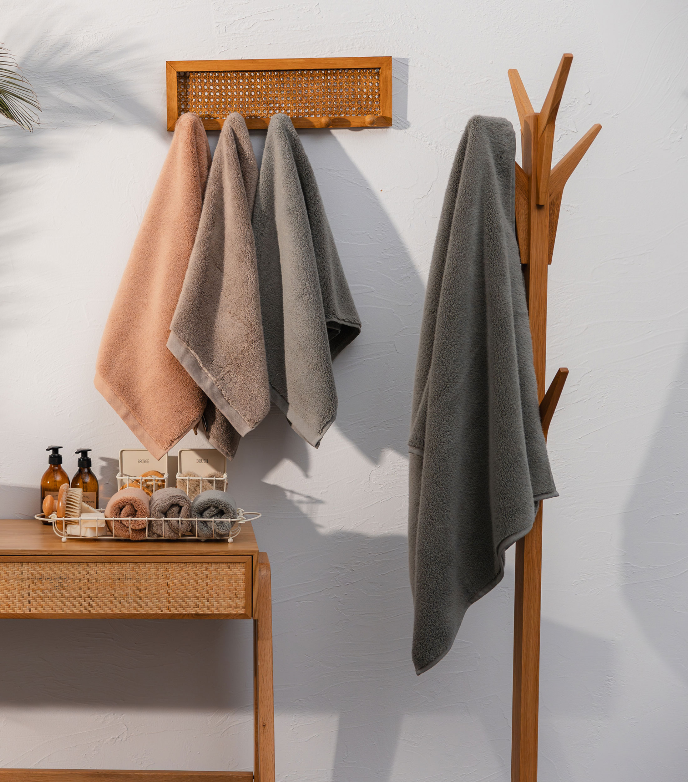 Toalla de medio baño Olympia gris
