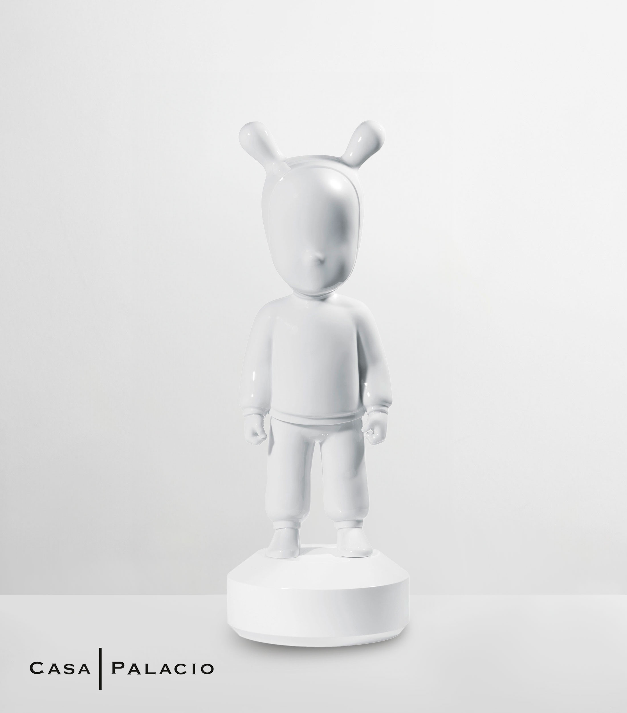 Figura The White Guest Big en porcelana