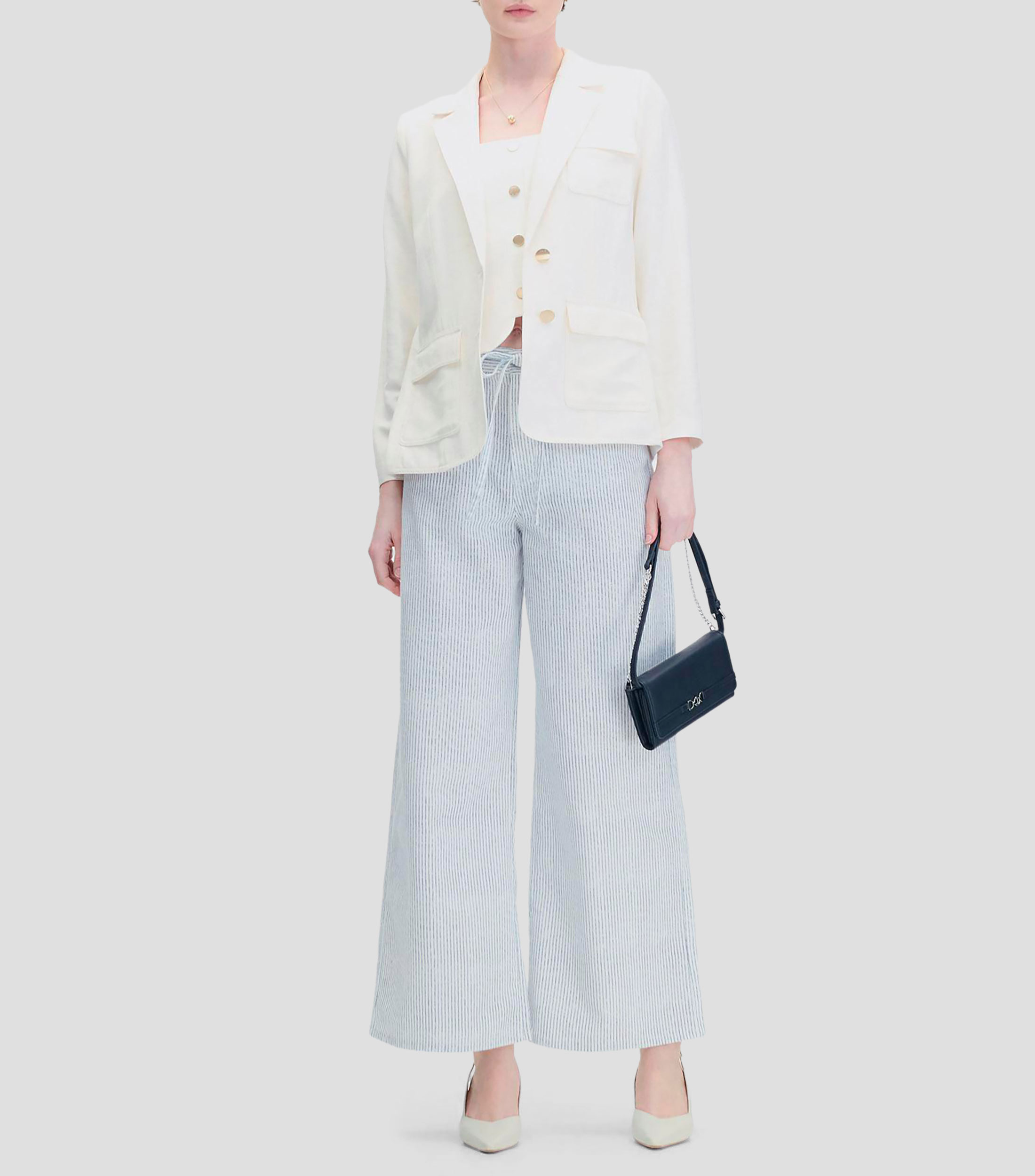 Blazer Natural Efecto Corrugado Bolsillos Cartera Mujer