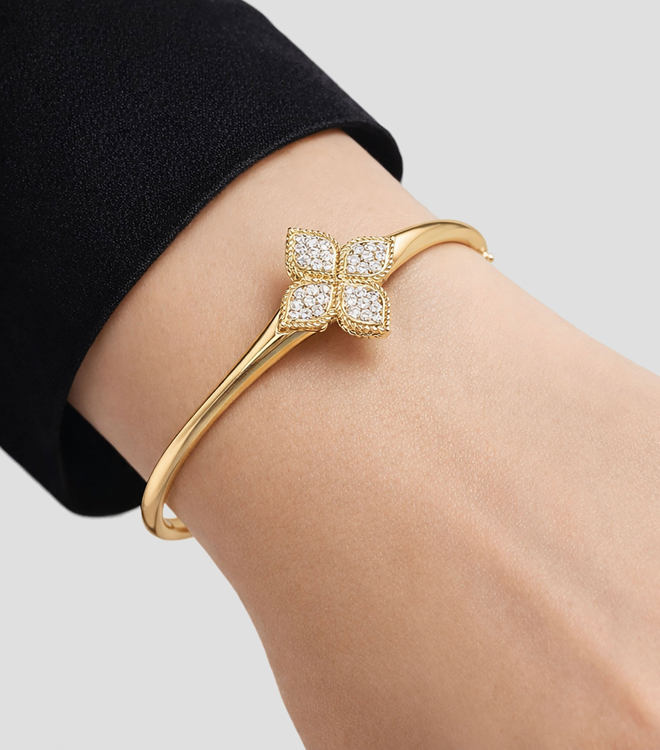 Brazalete en oro amarillo de 18 kilates Princess Flower Mujer