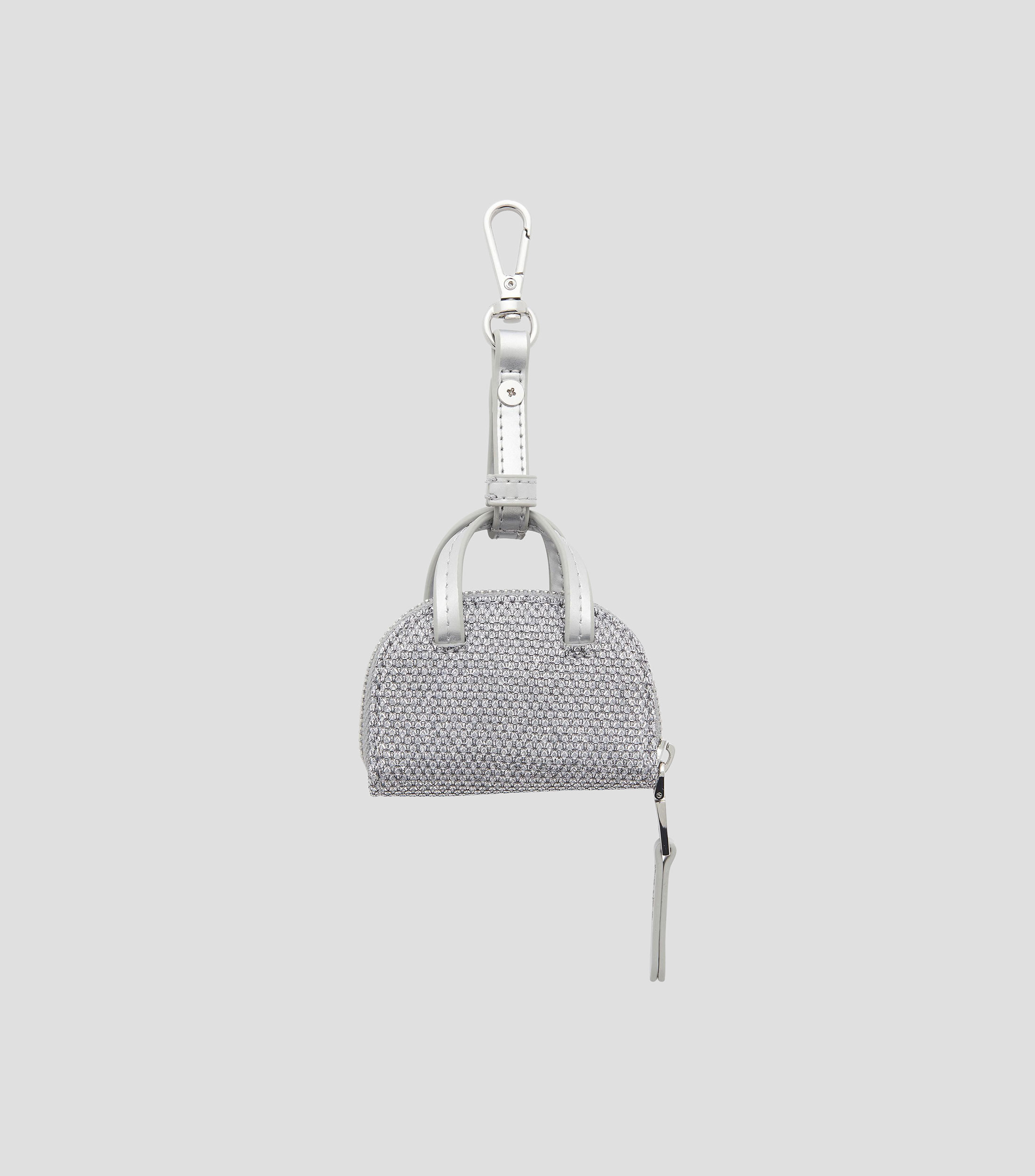 Charm Mujer