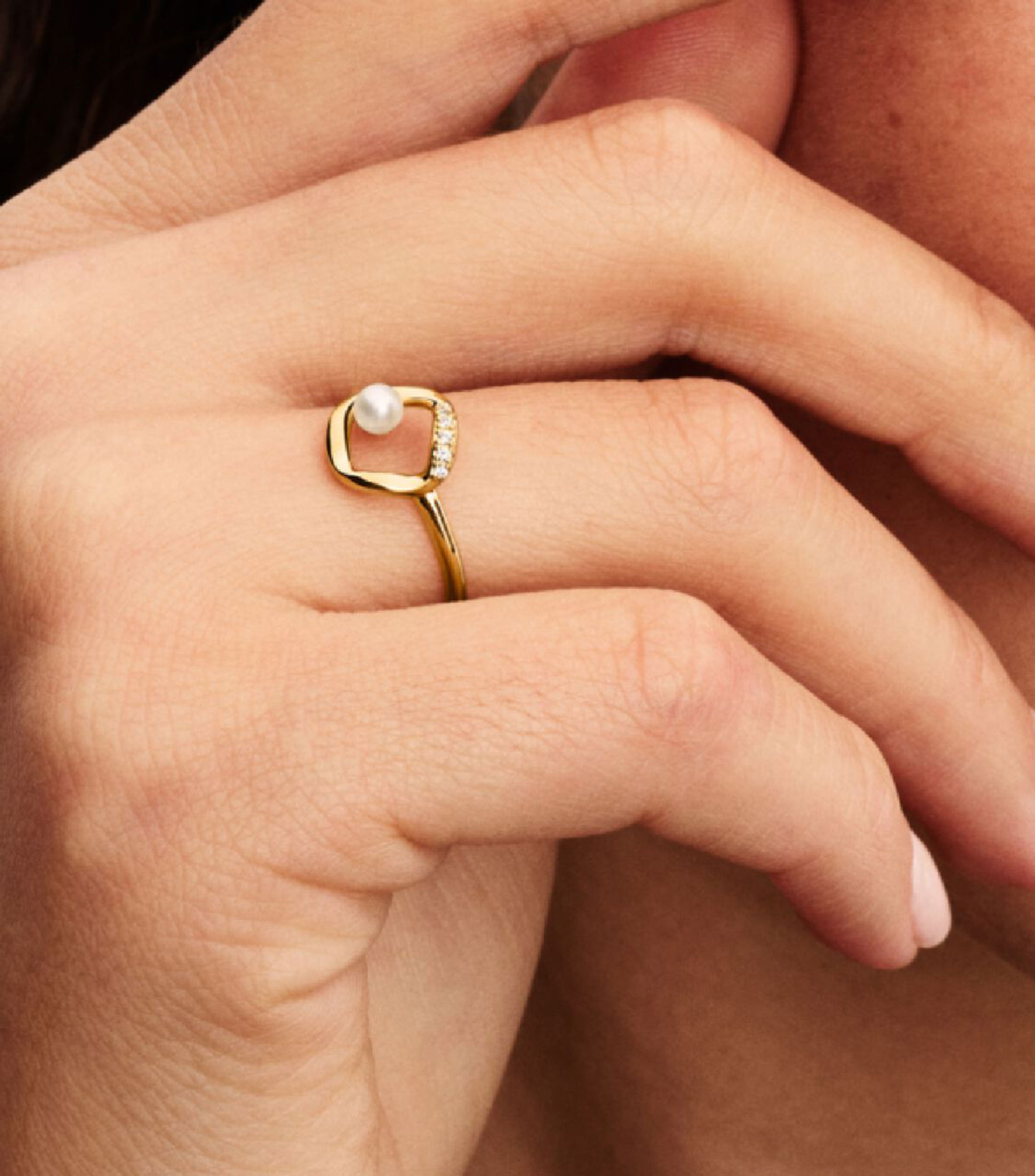 Anillo con perla Mujer