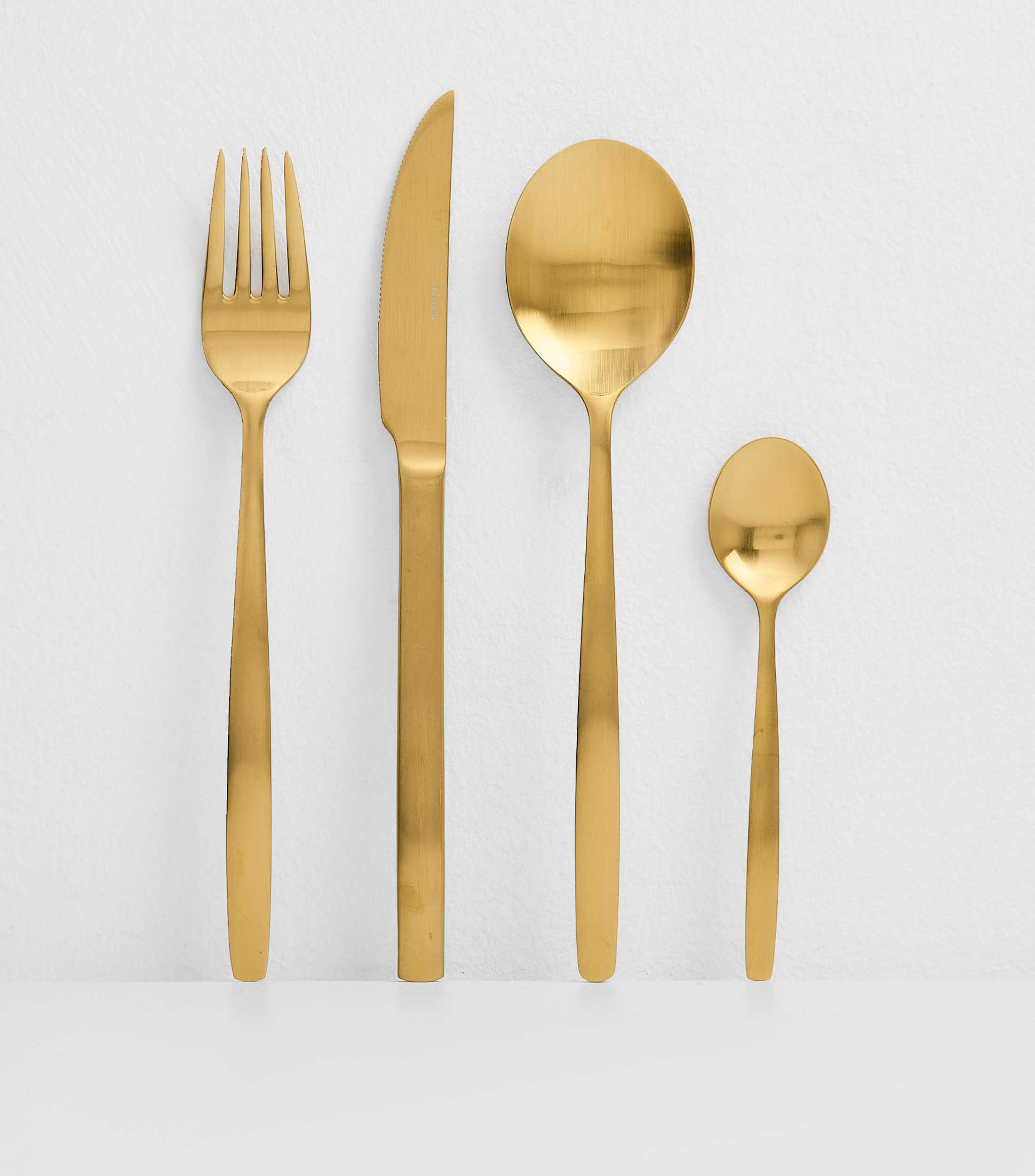 Set de Cubiertos 16 piezas Miami Gold
