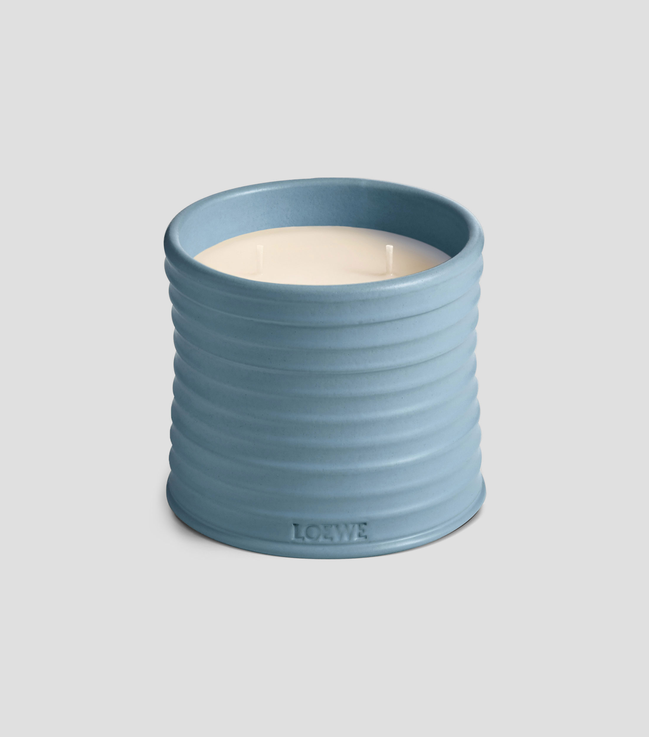 Vela aromática Amaderado de esencia de ciprés M, 610 gr