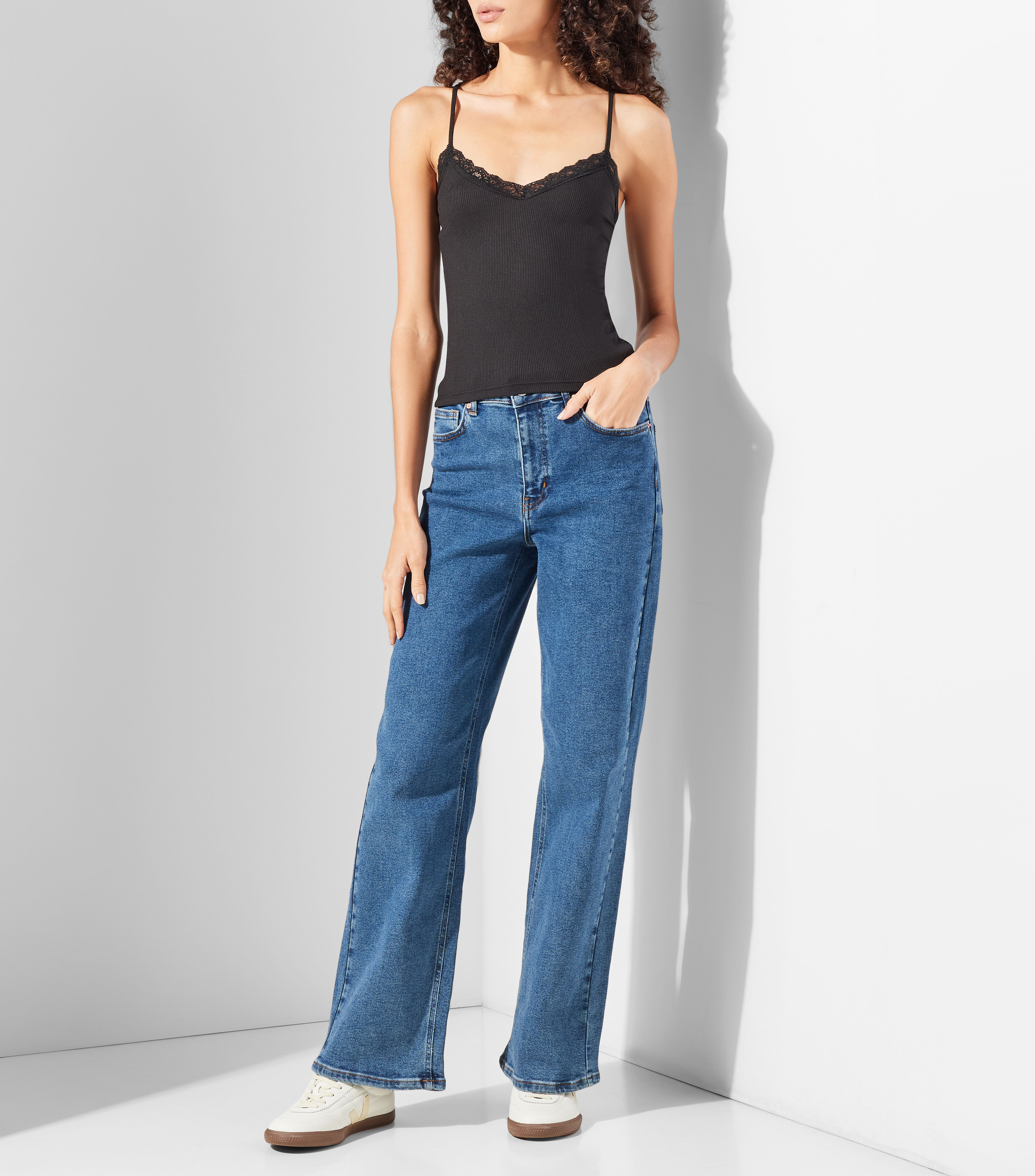 Top cuello V sin mangas liso Mujer