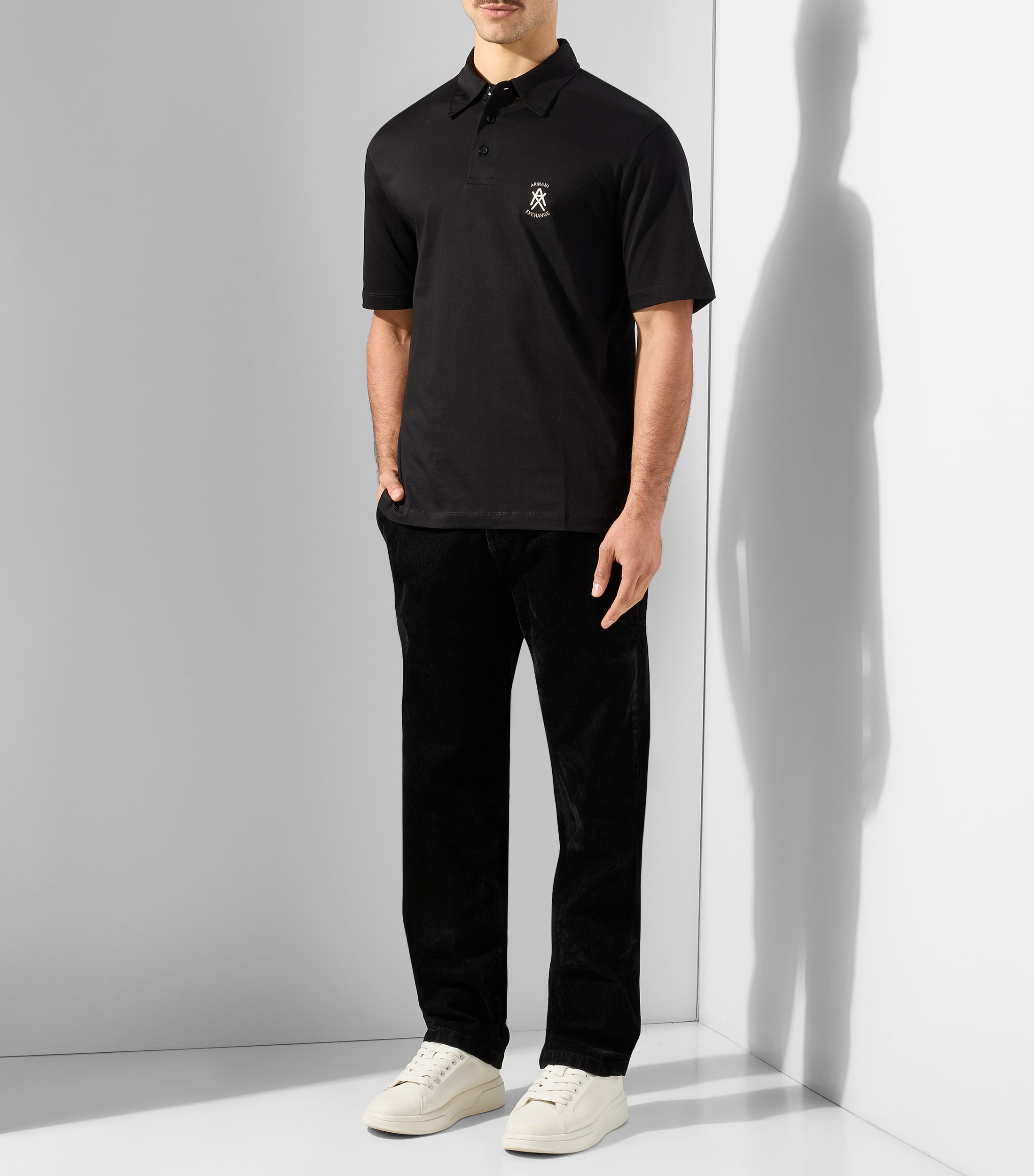 Playera tipo polo manga corta lisa Hombre
