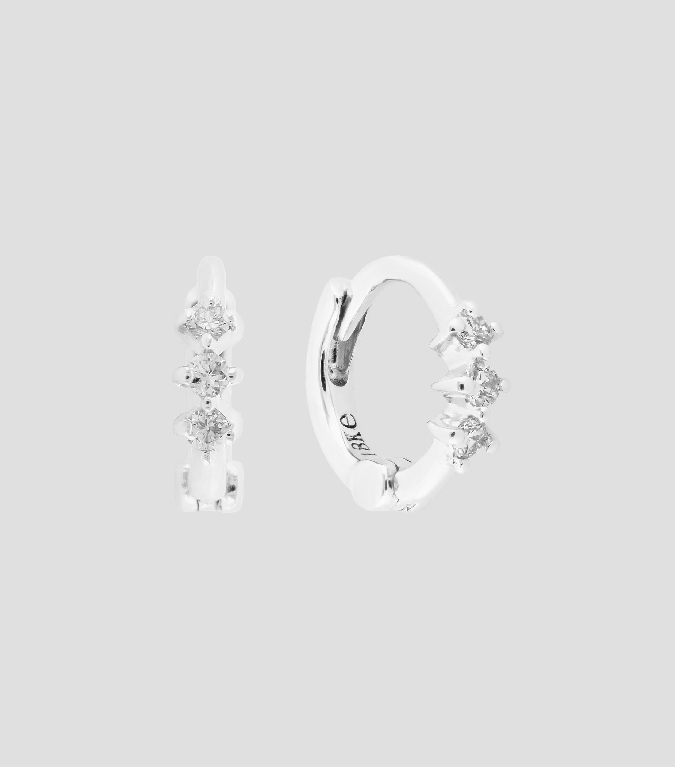 Aretes en oro blanco de 18 Kts con diamantes 0.1 Ct Mujer