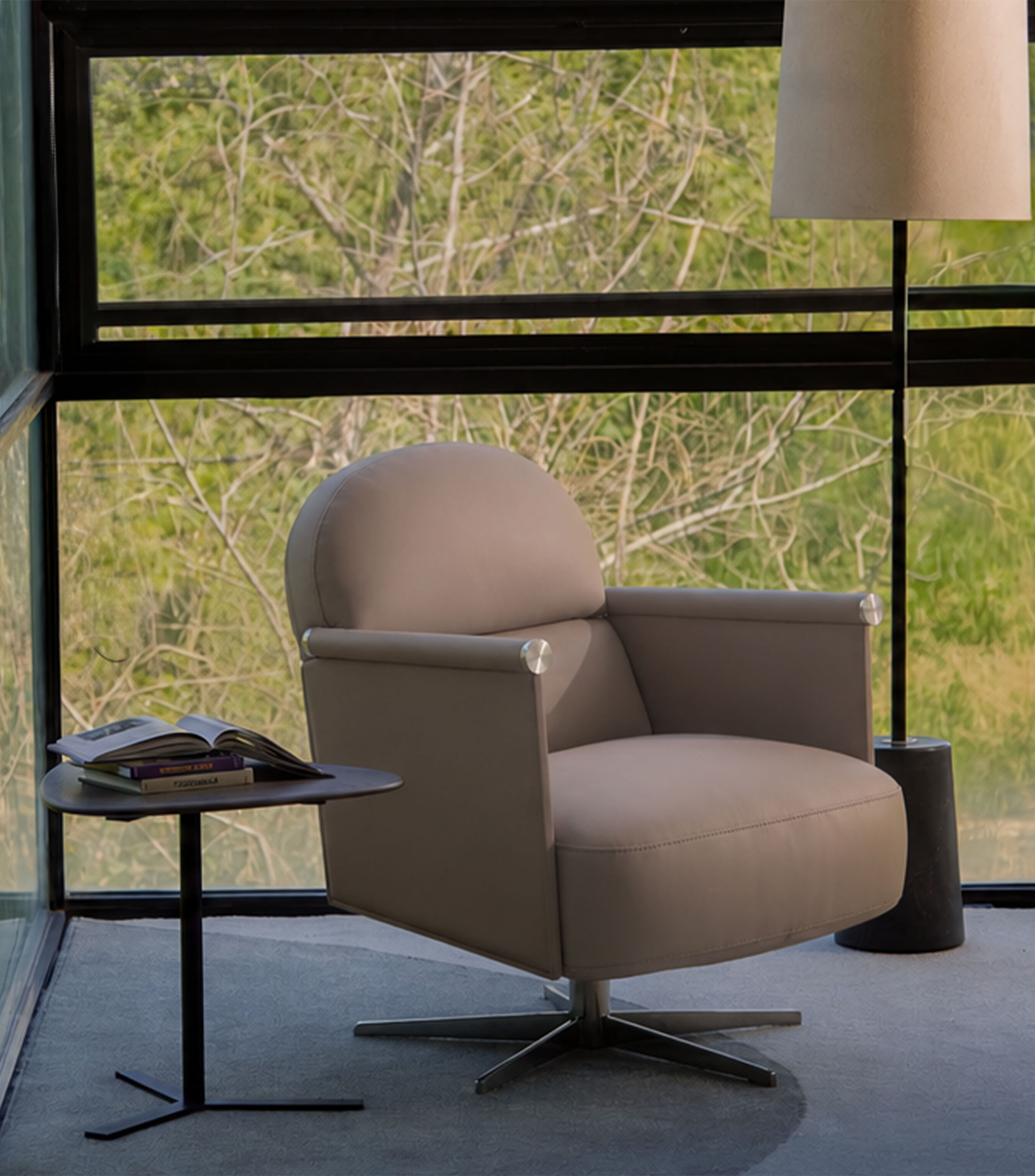 Sillón giratorio en piel Koro
