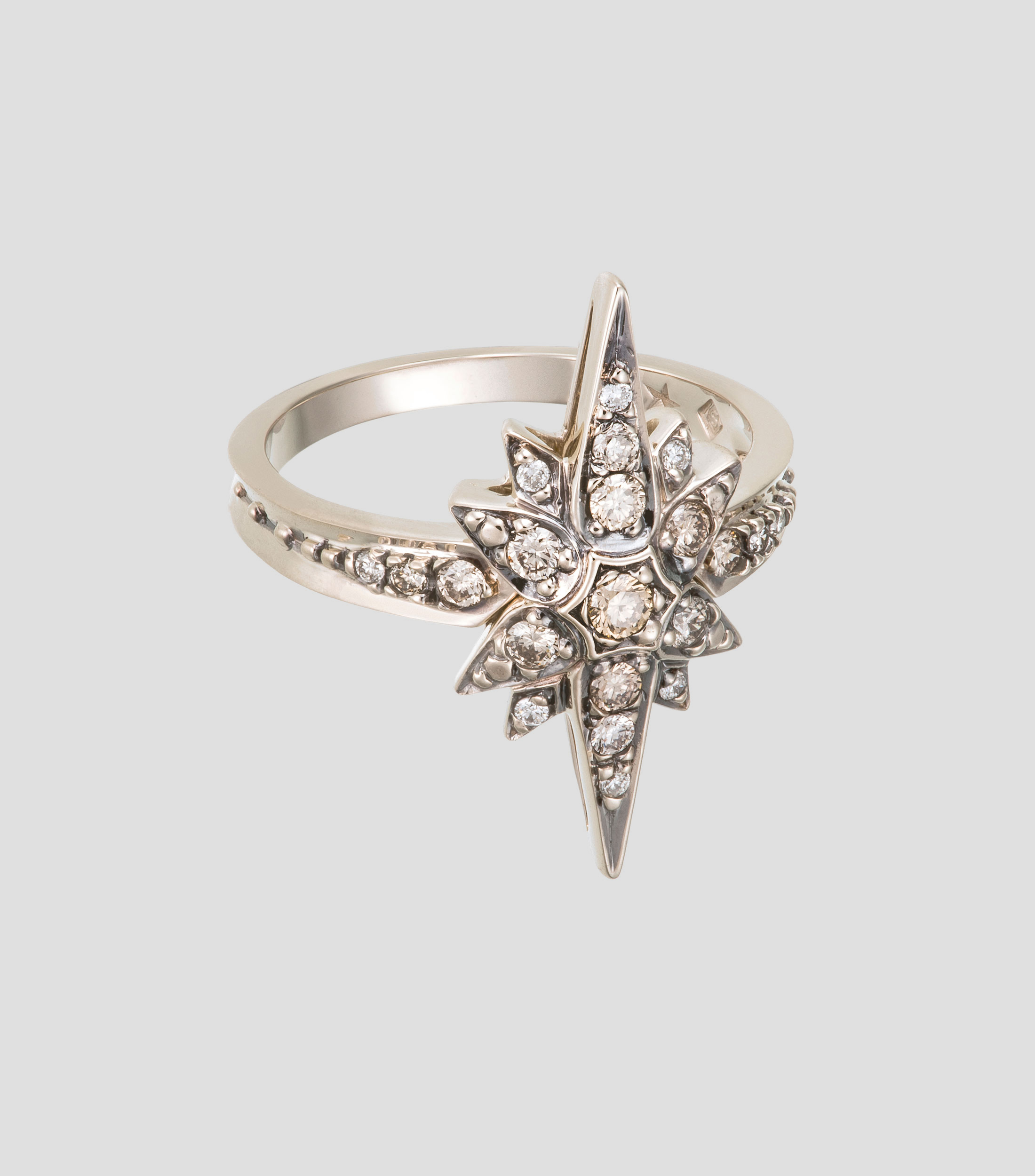 Anillo en oro 18 Kilates Mujer
