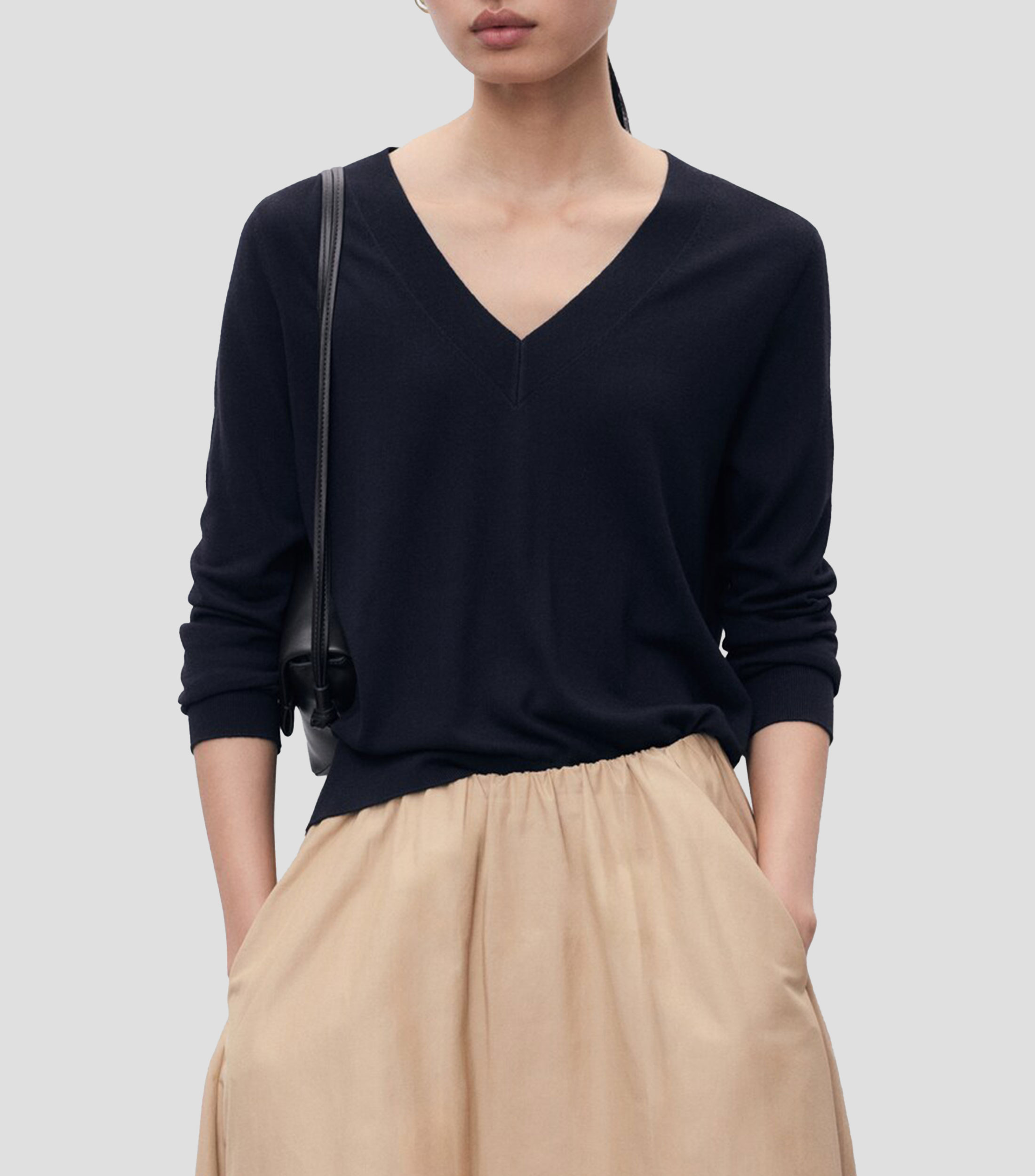 Suéter Cuello V Mujer