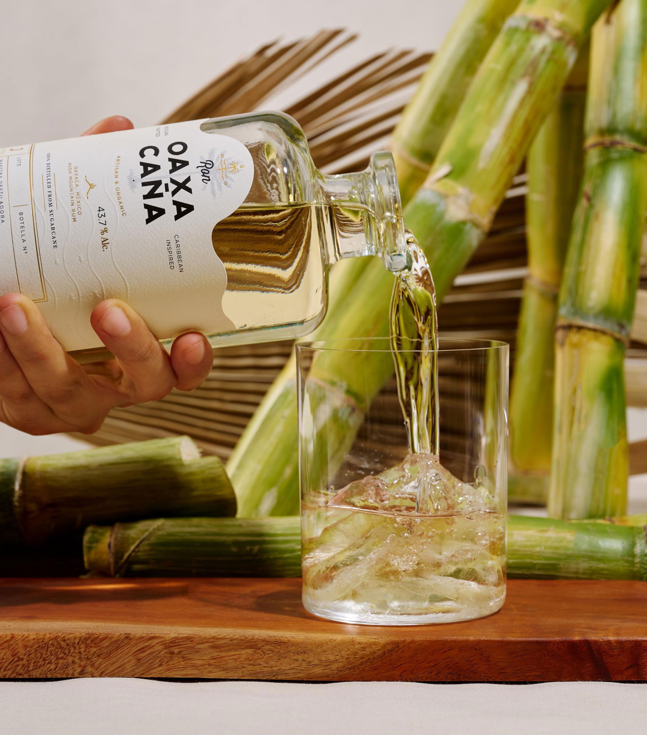 Ron Oaxacaña, 700 ml