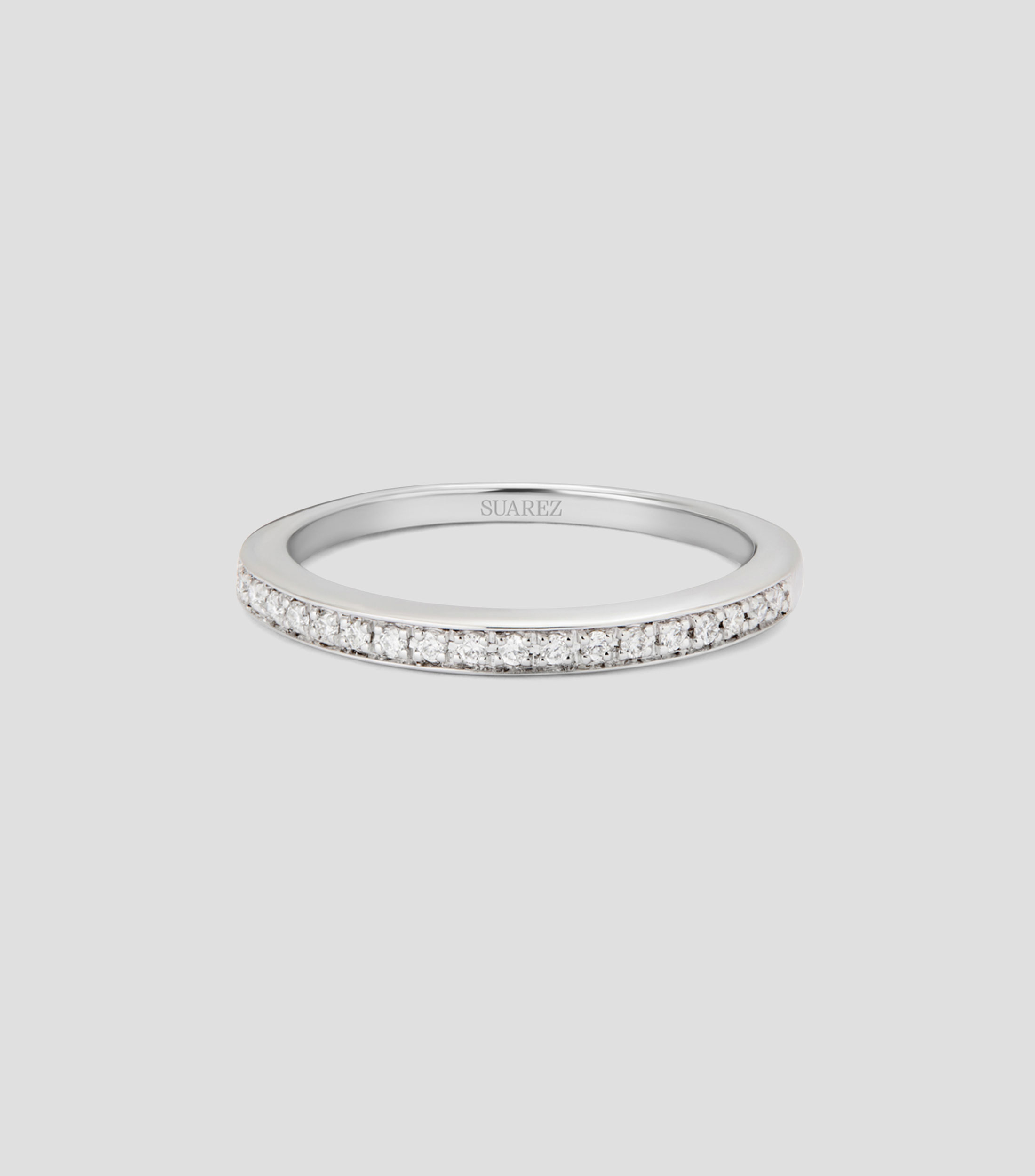 Anillo en Oro blanco de 18 Kilates con diamantes Mujer