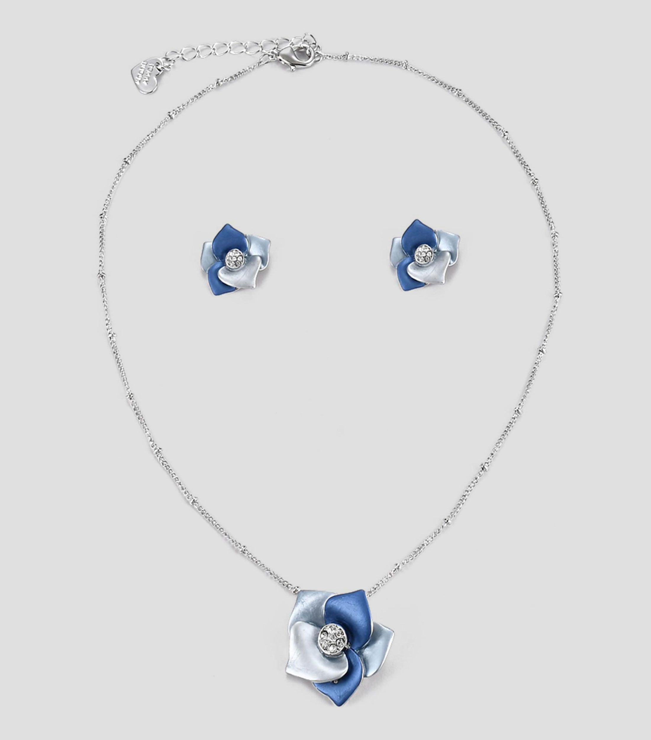 Set collar y aretes Mujer