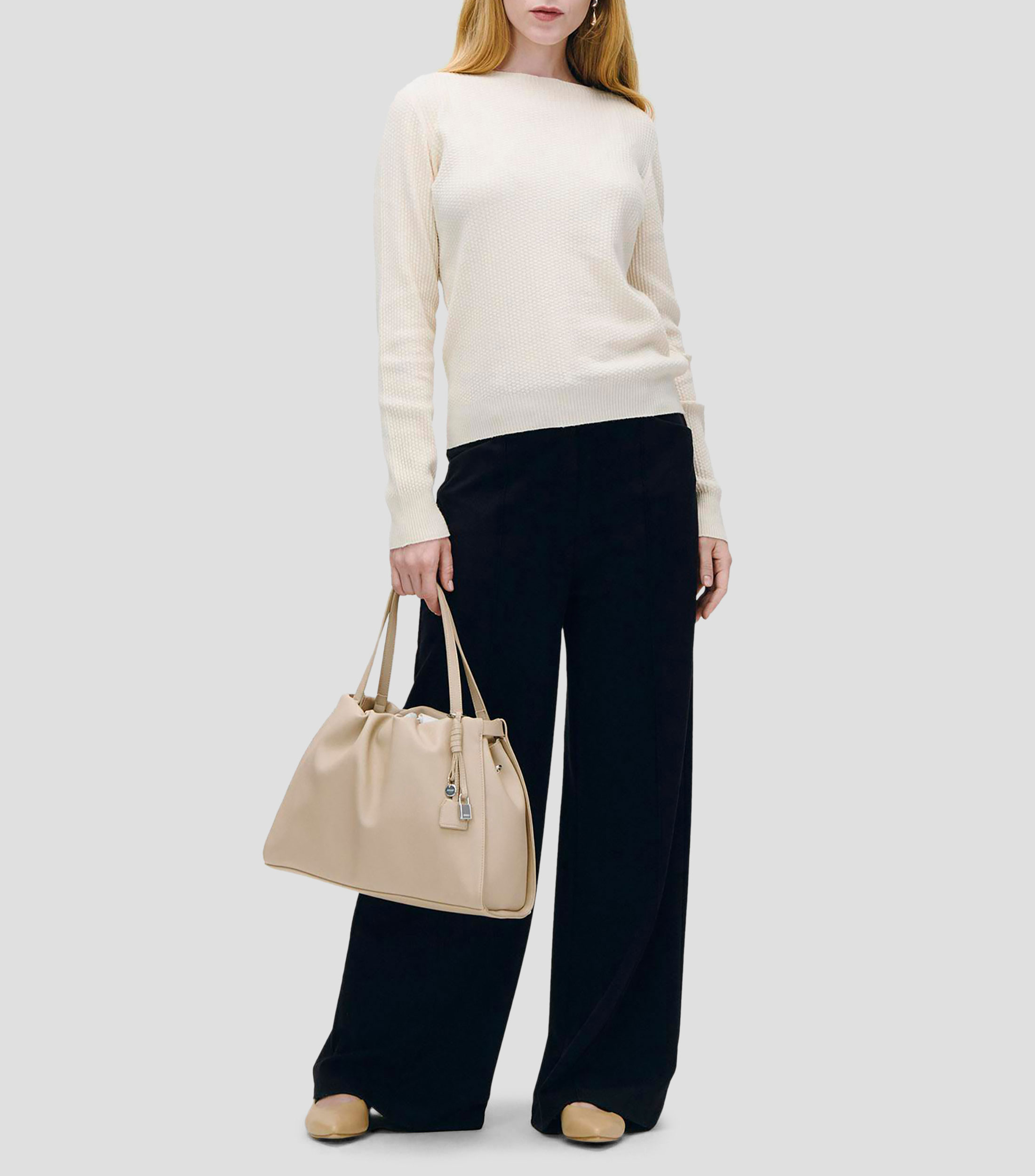 Suéter tejido de punto con textura natural escote ojal Mujer