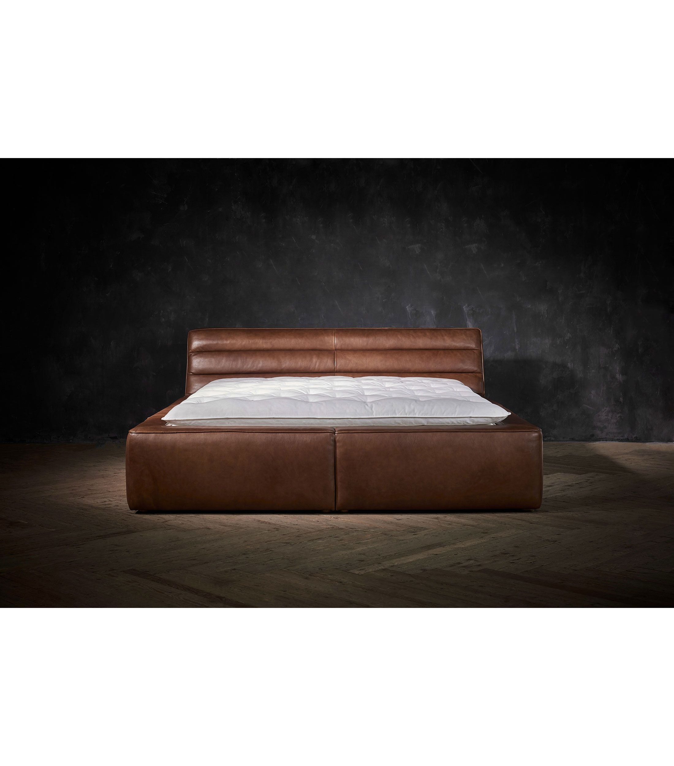 Cama King Size Shabby en Piel