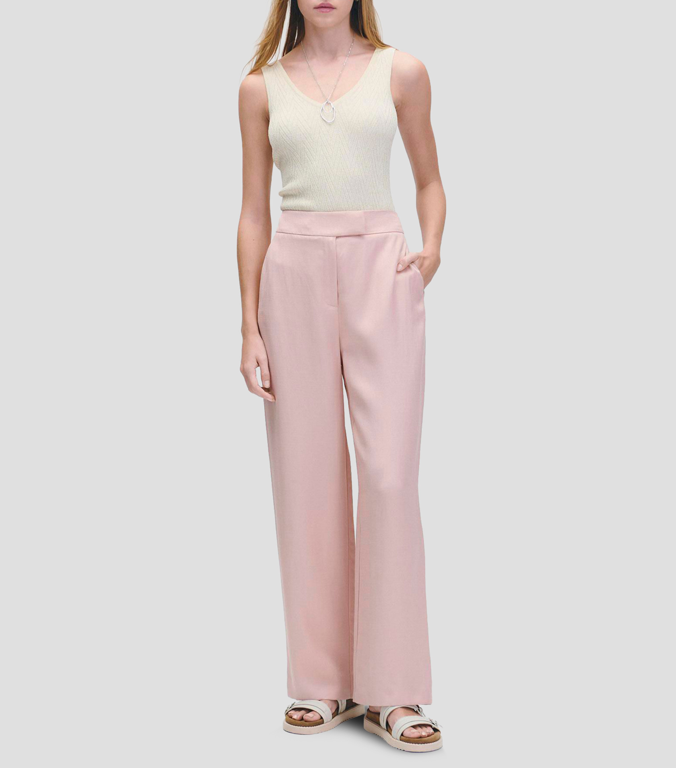 Blusa tejido de punto con lúrex oro escote V Mujer