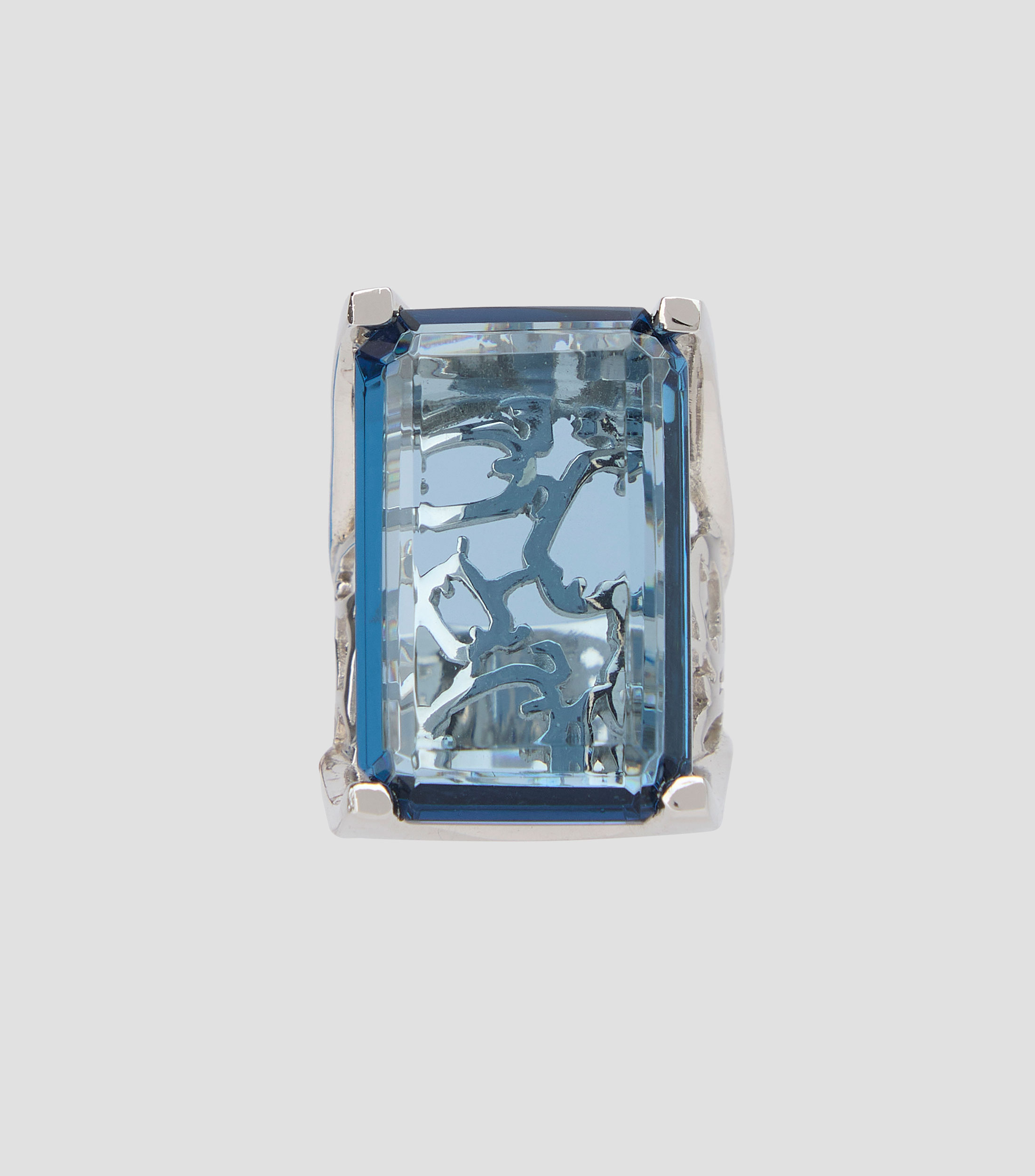 Anillo en plata El Guerrero Mujer