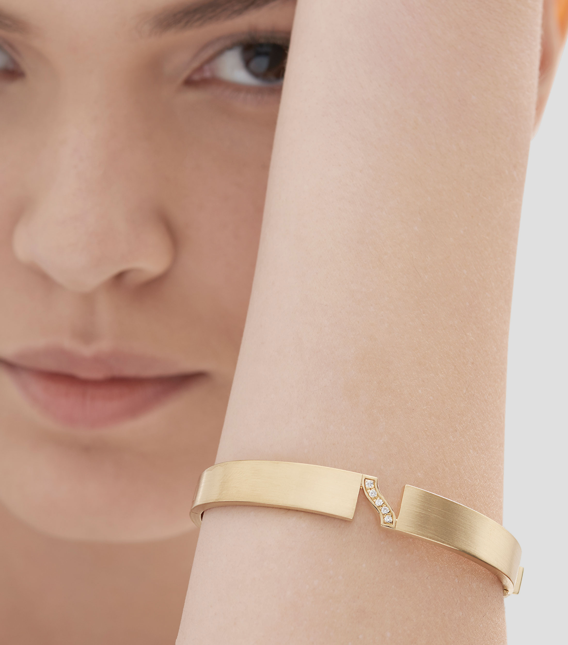 Pulsera en oro amarillo 18 Kilates Mujer