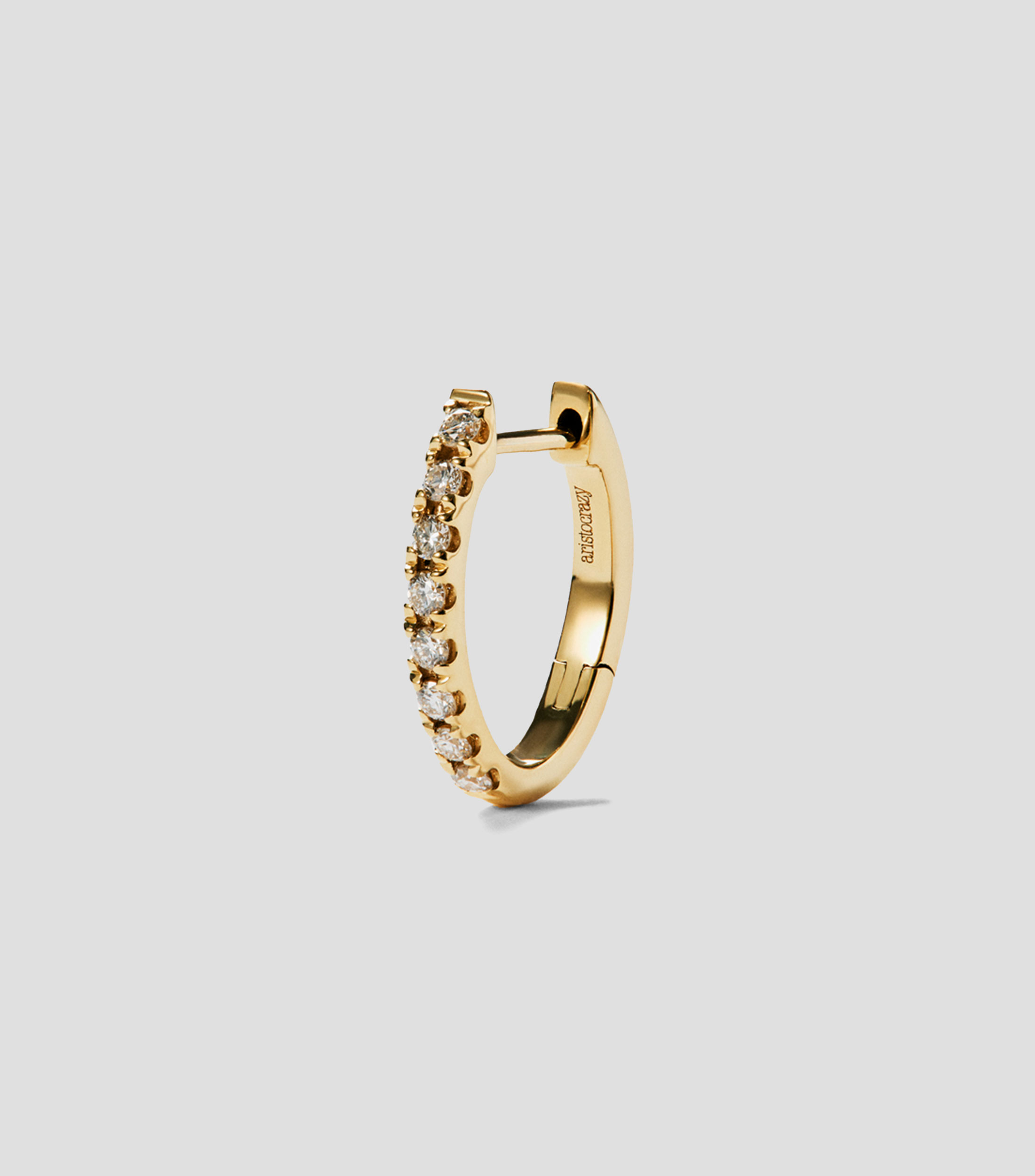 Arete aro en oro amarillo de 18 kilates con diamantes Diamonds Mujer