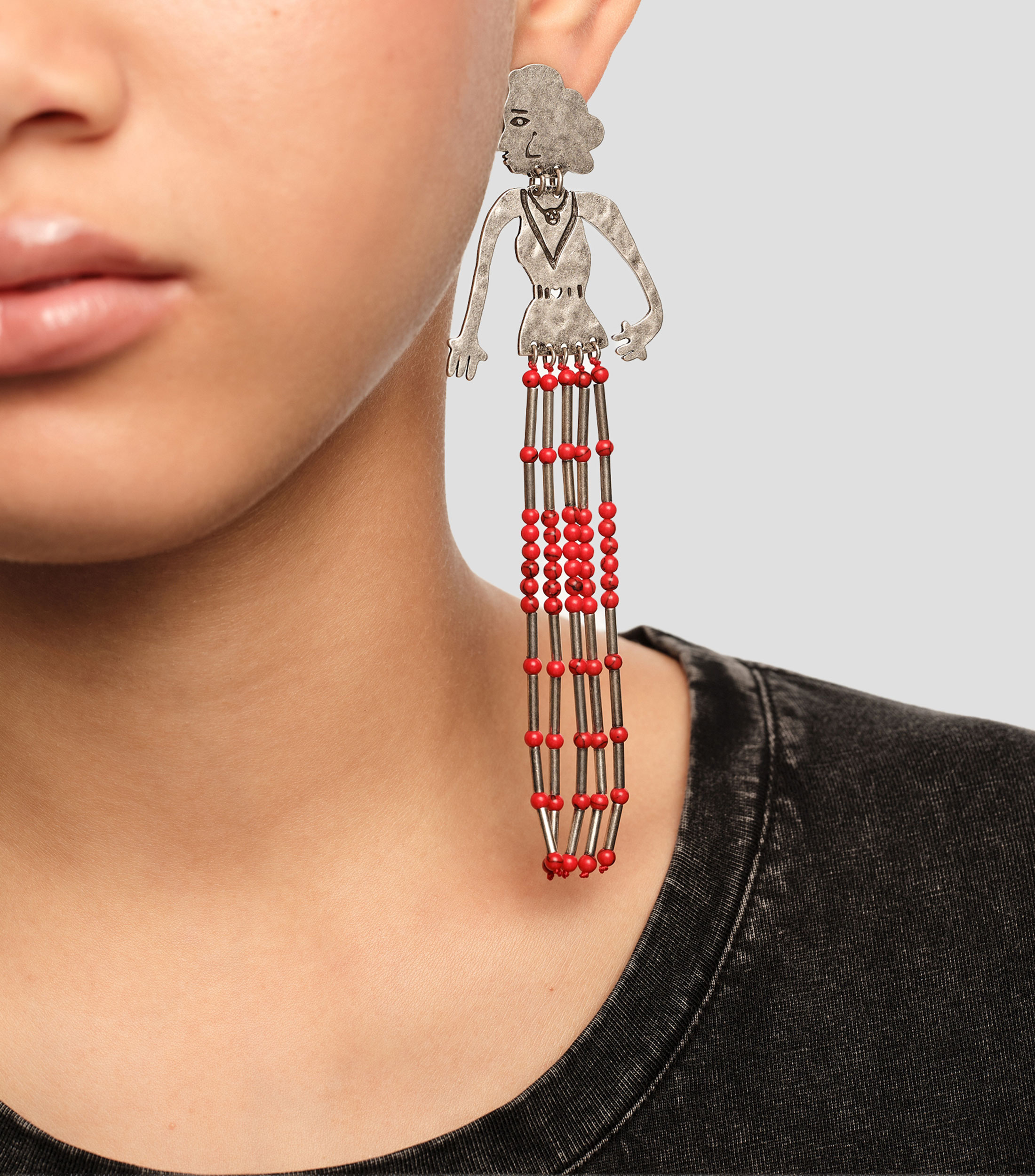 Aretes siluetas metal y piedras plateado envejecido Mujer