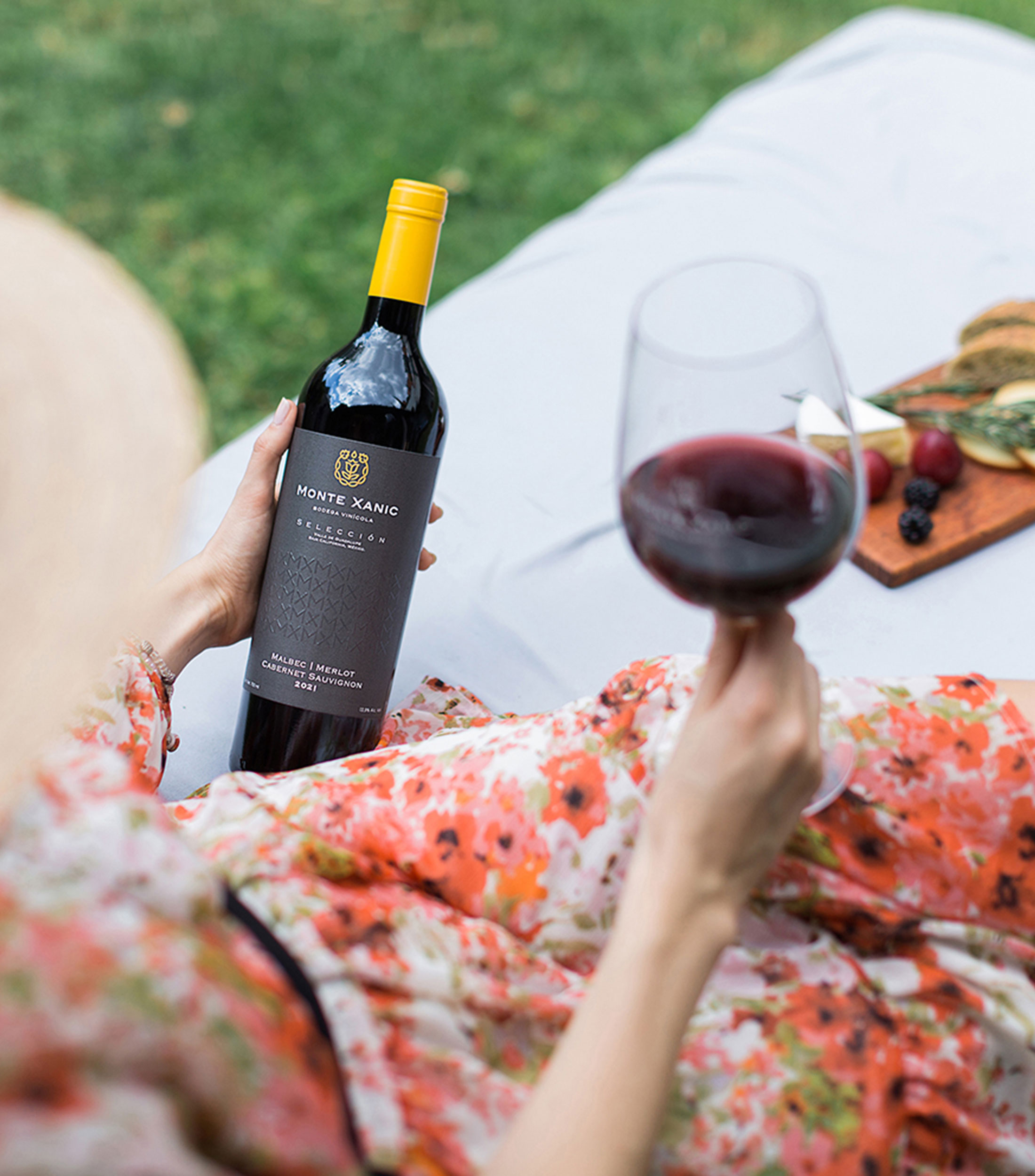 Vino Tinto Uva Ensamble, 750 ml