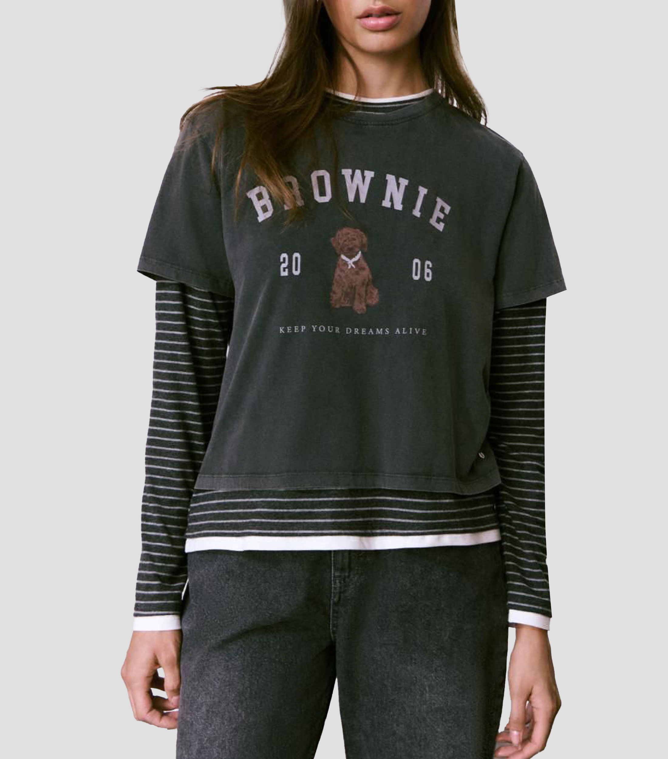 Playera cuello redondo manga corta con estampado Mujer