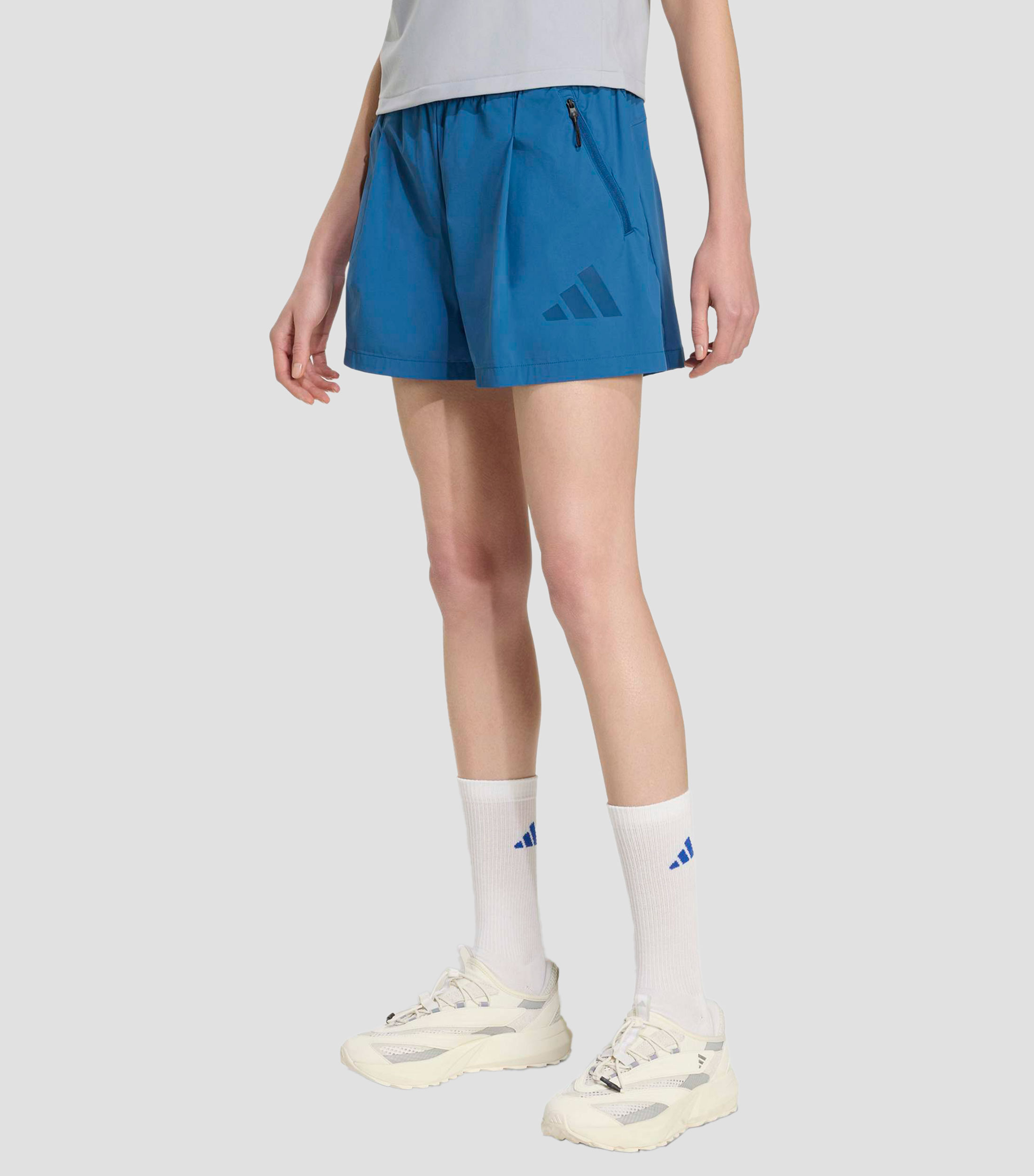 Short para entrenamiento Z.N.E. liso Mujer