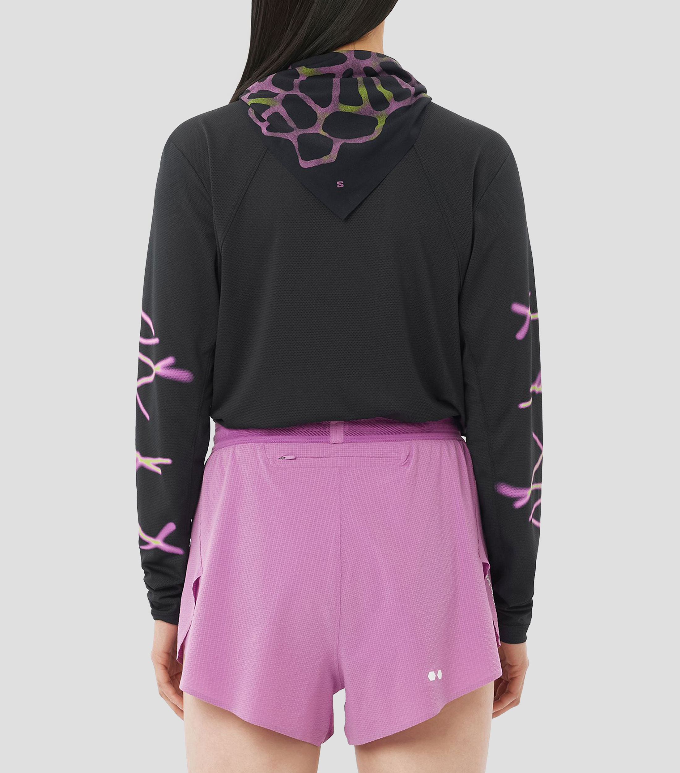 Playera para correr SHKout Core con estampado Mujer