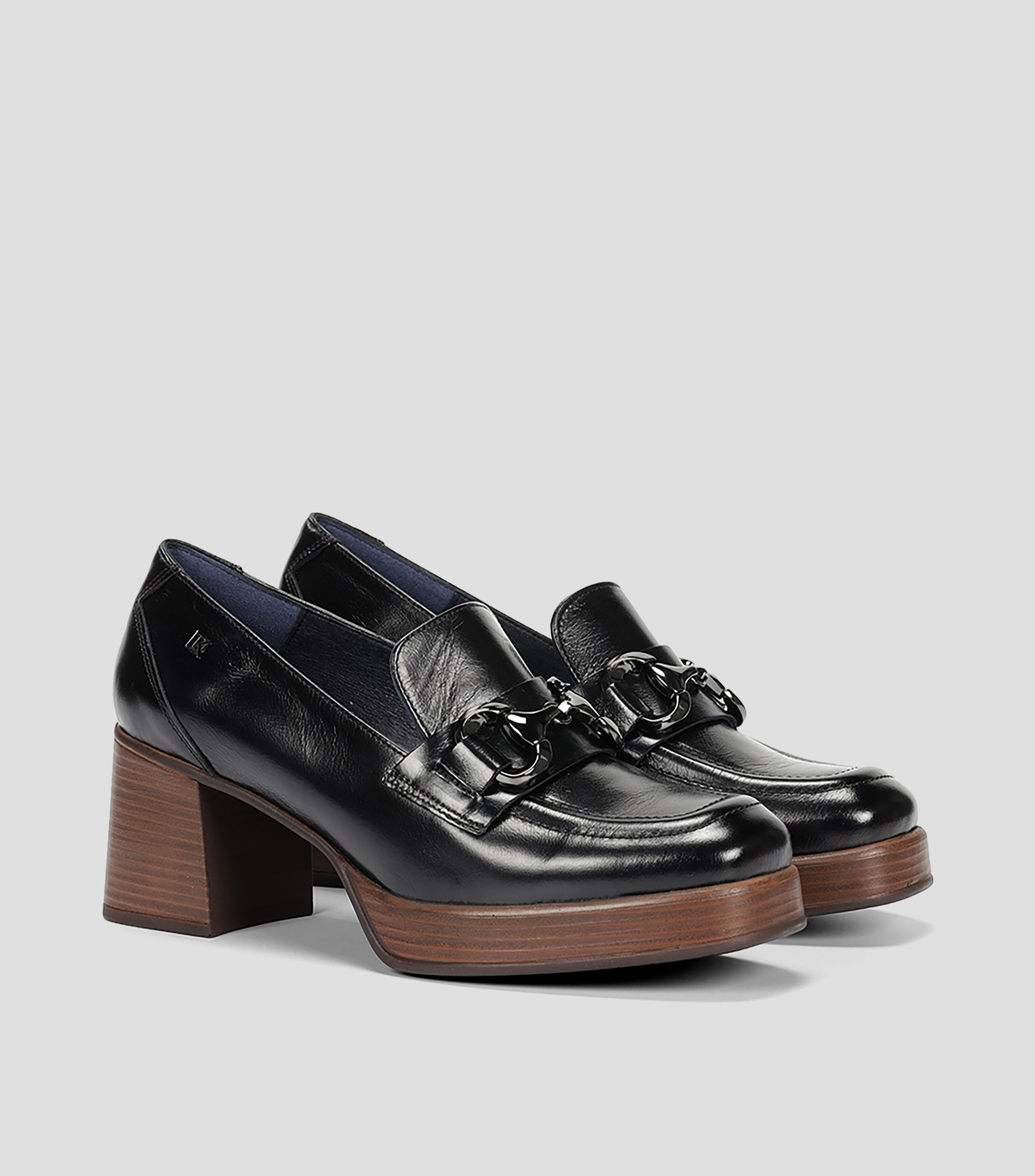 Mocasines Cristel en piel con tacón ancho de 5 cm y herraje Mujer