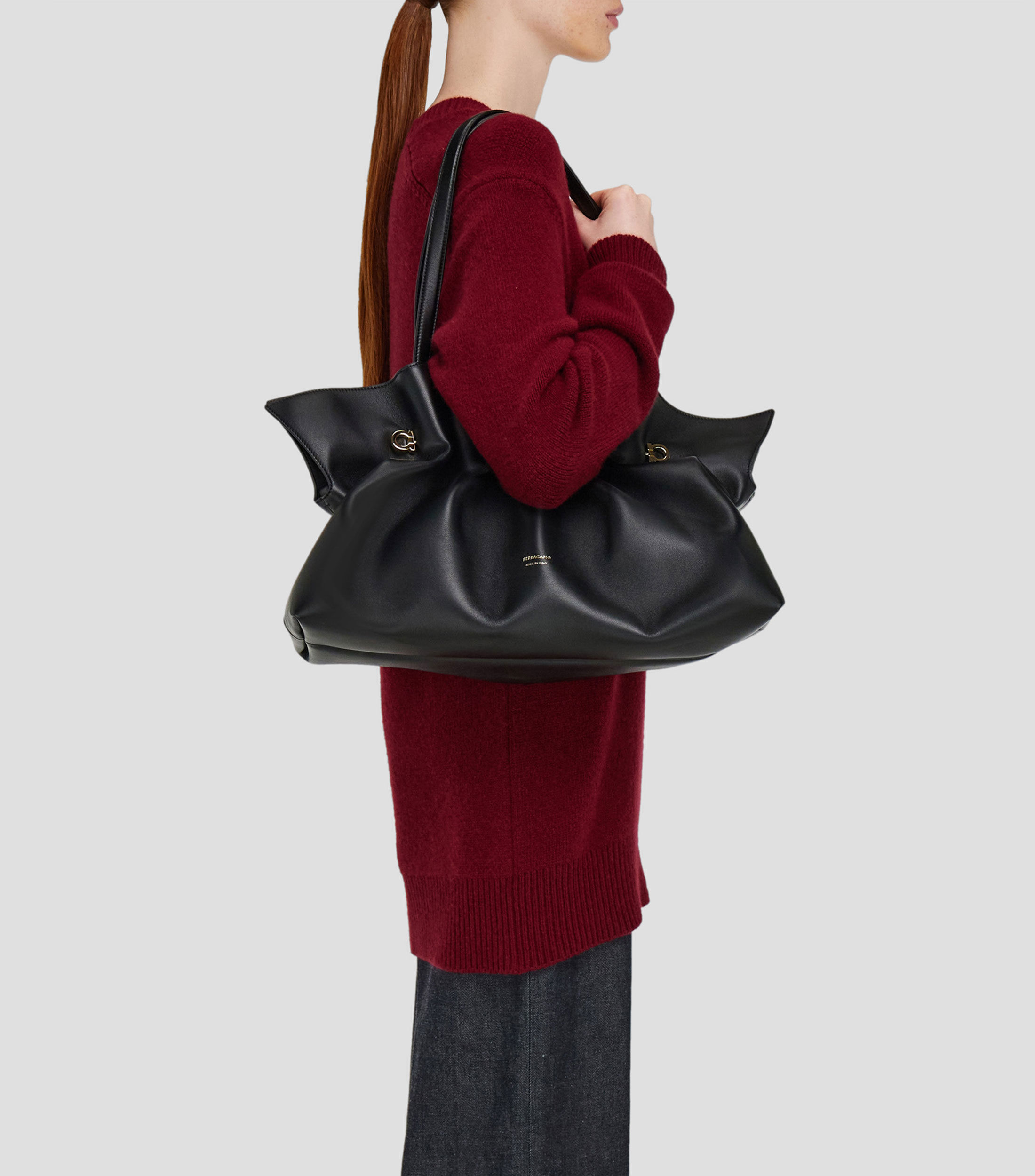 Ferragamo Soft-bag (L) Mujer