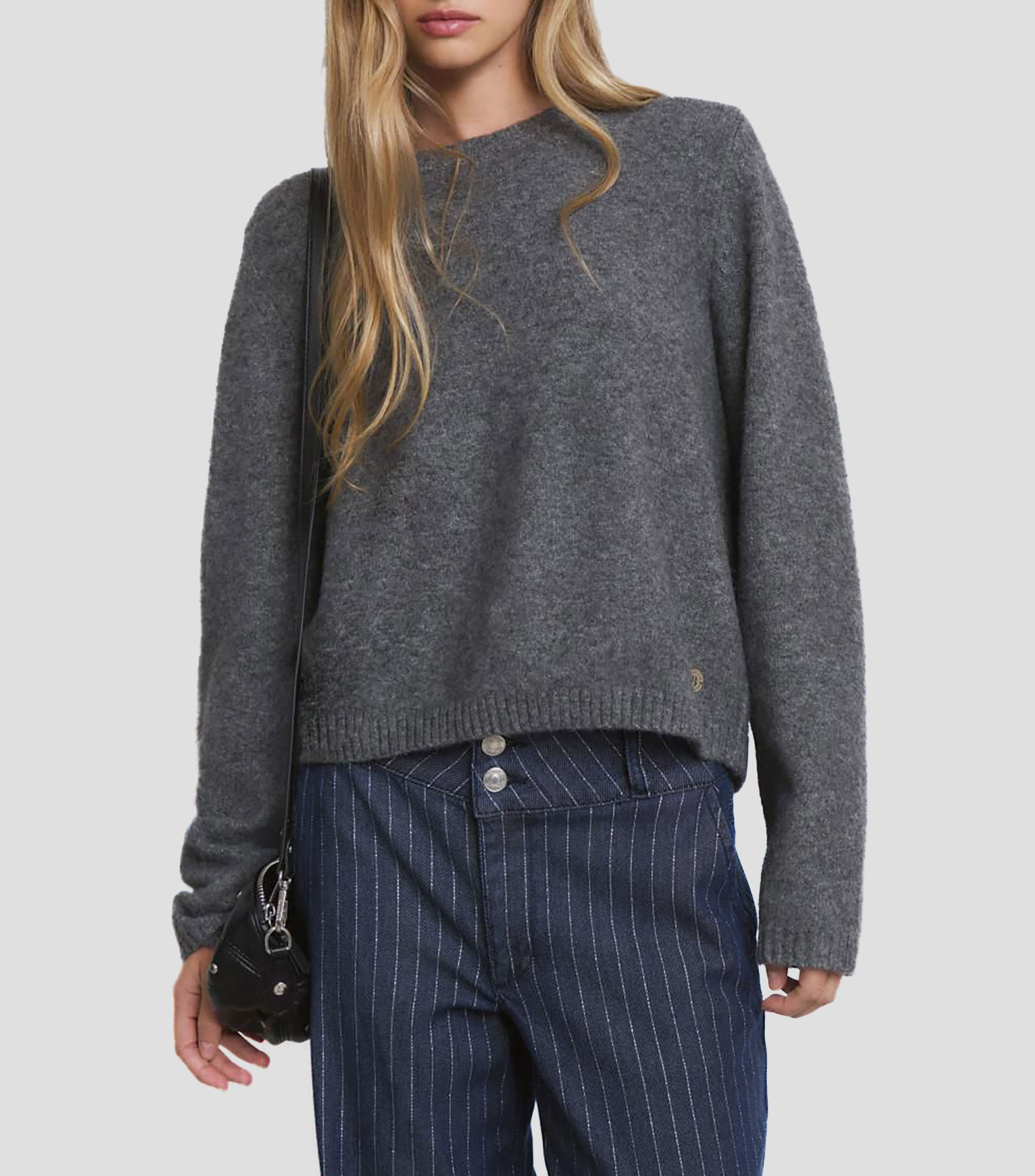Suéter cuello redondo Mujer