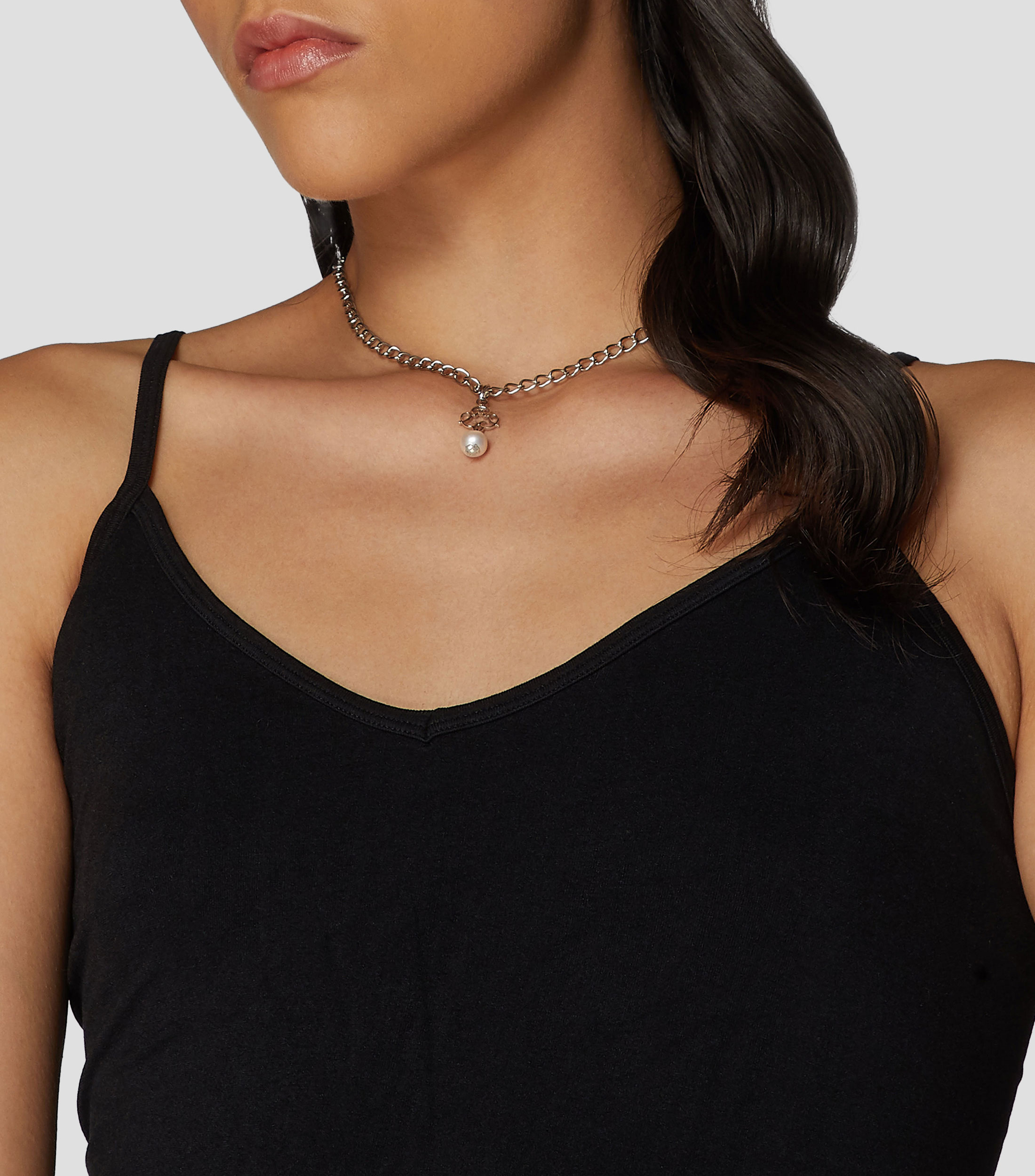 Dije en plata .925 Símbolo Real con perla Mujer