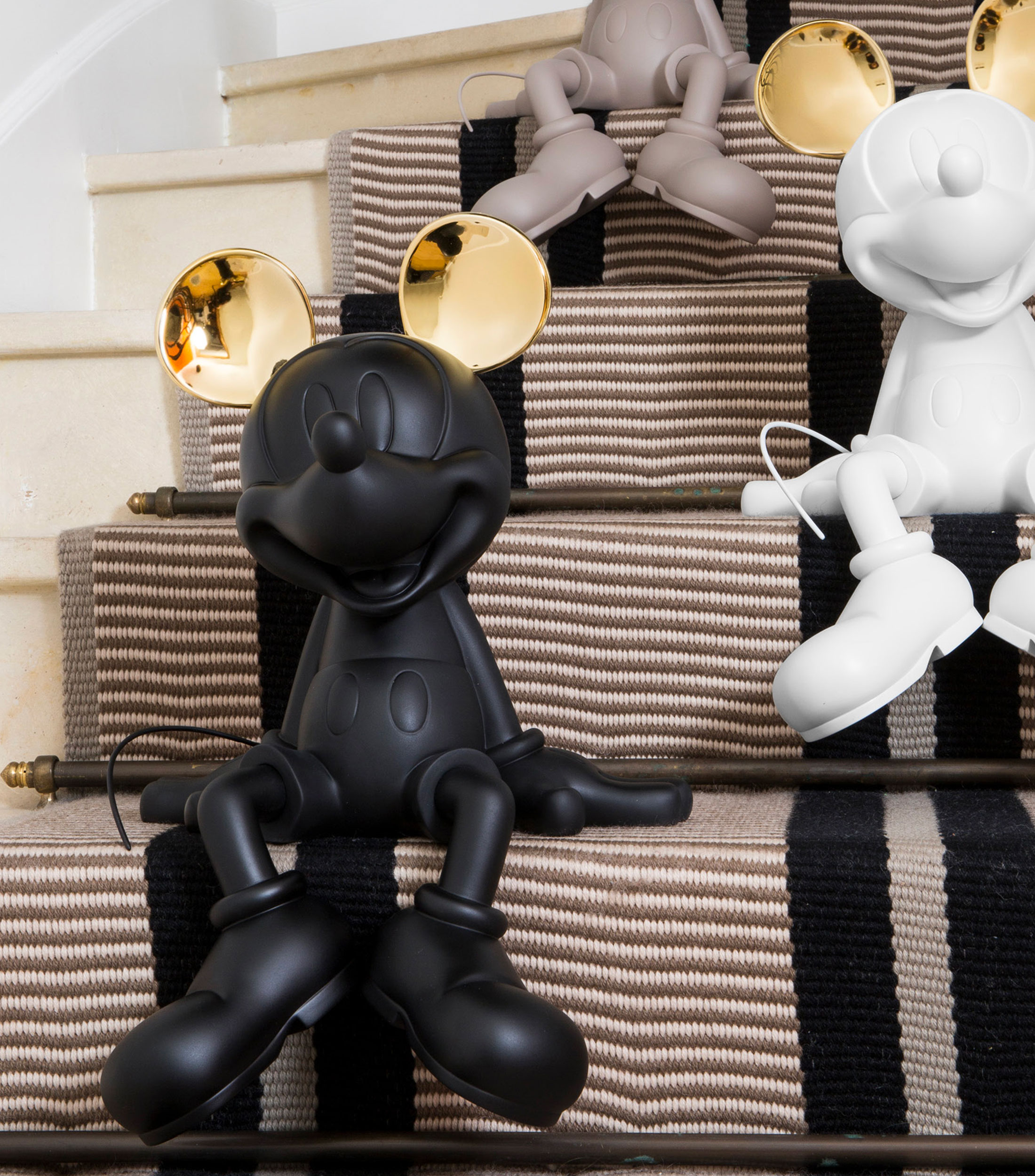 Figura Decorativa Mickey Take2 By Kelly Hoppen en Resina