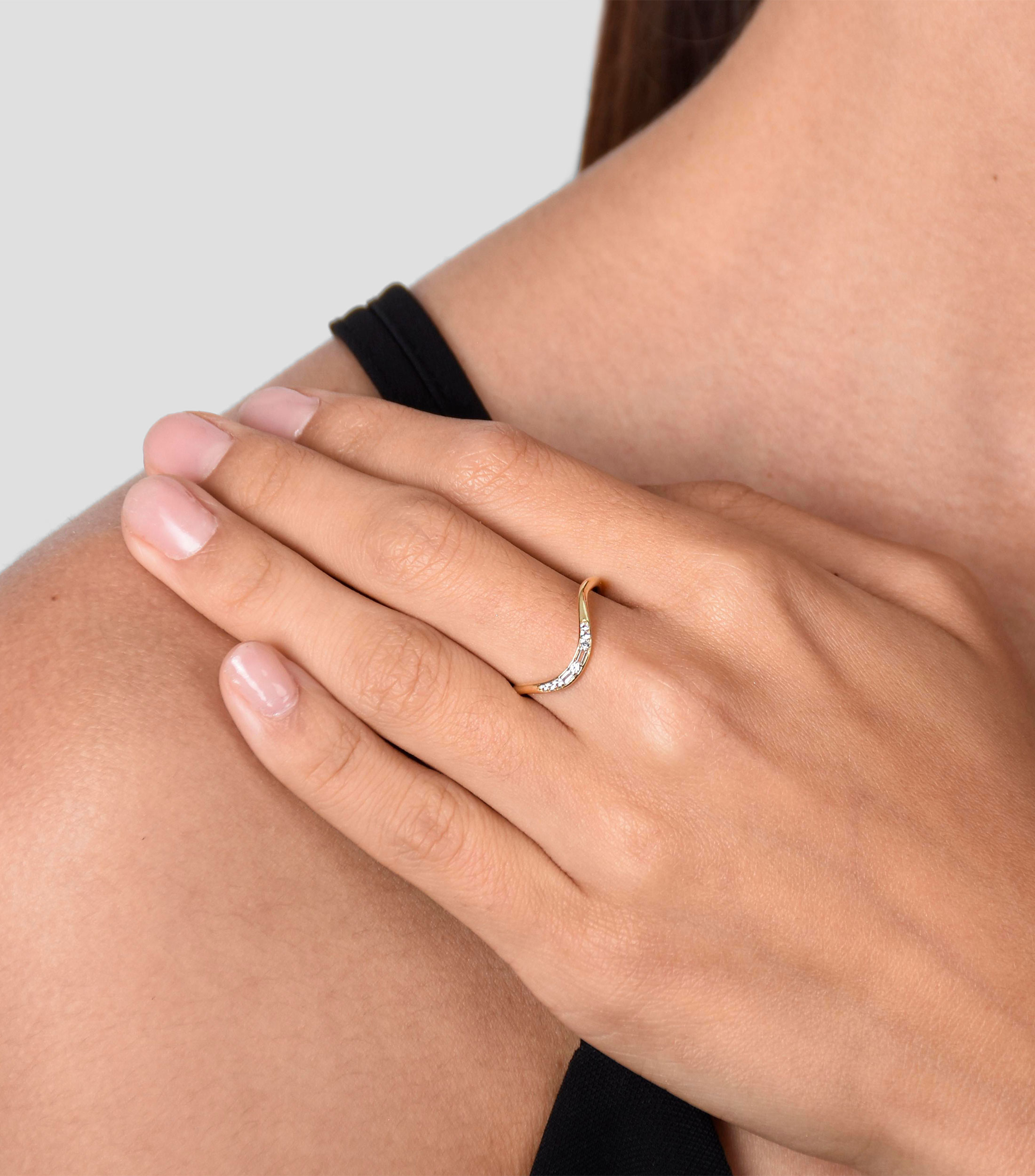 Anillo en oro amarillo 14 Kilates irregular Mujer