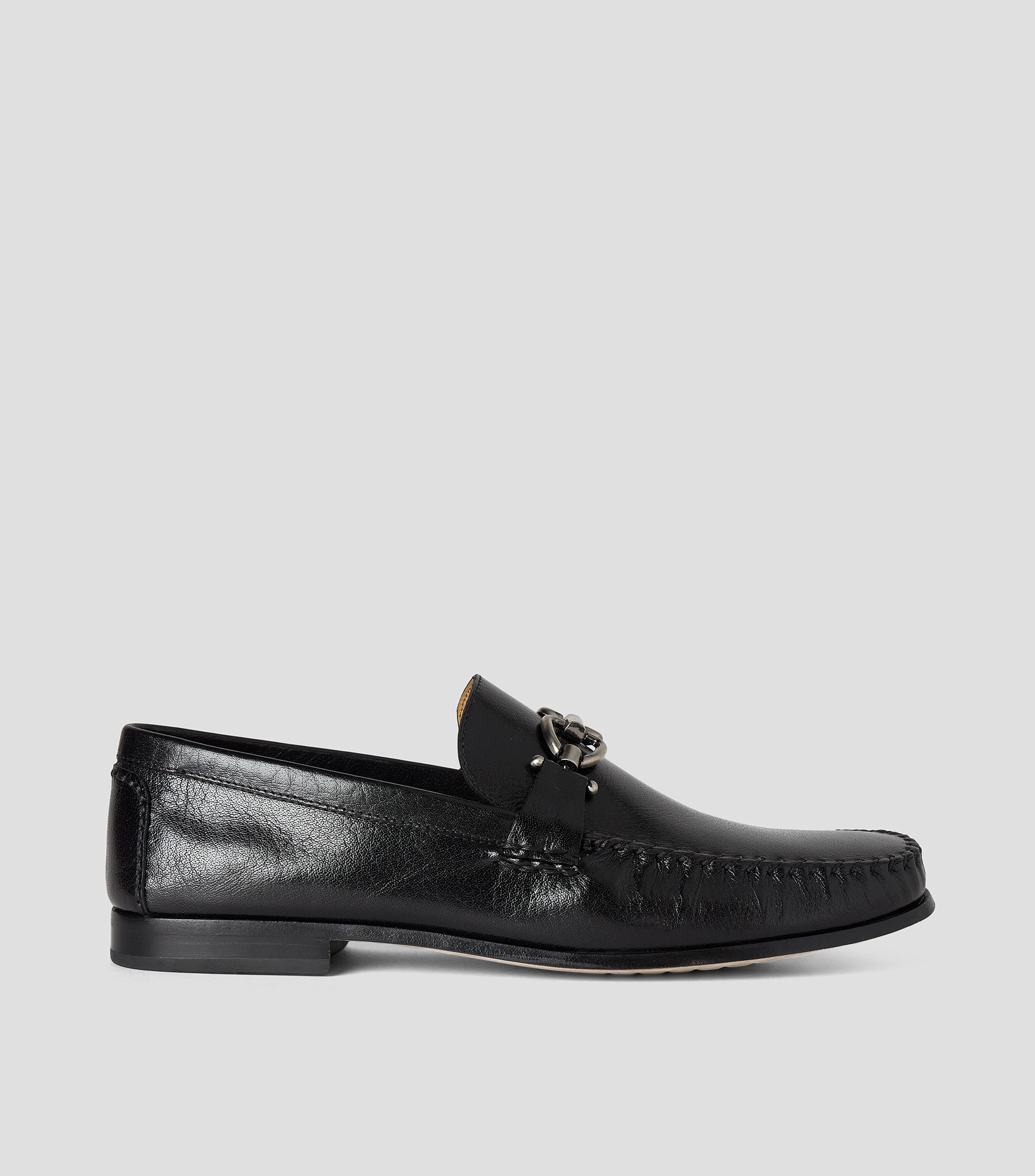 Mocasines en piel con hebilla Hombre