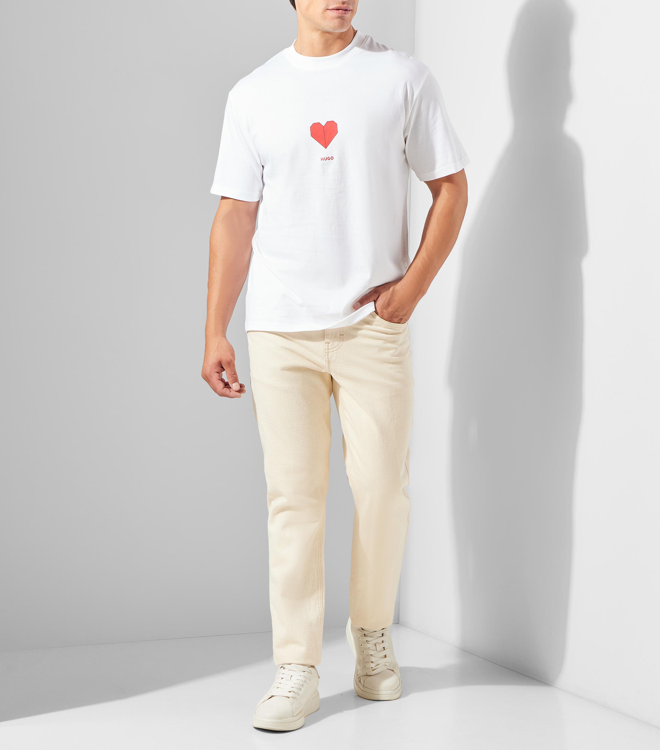 Playera cuello redondo manga corta estampada Hombre