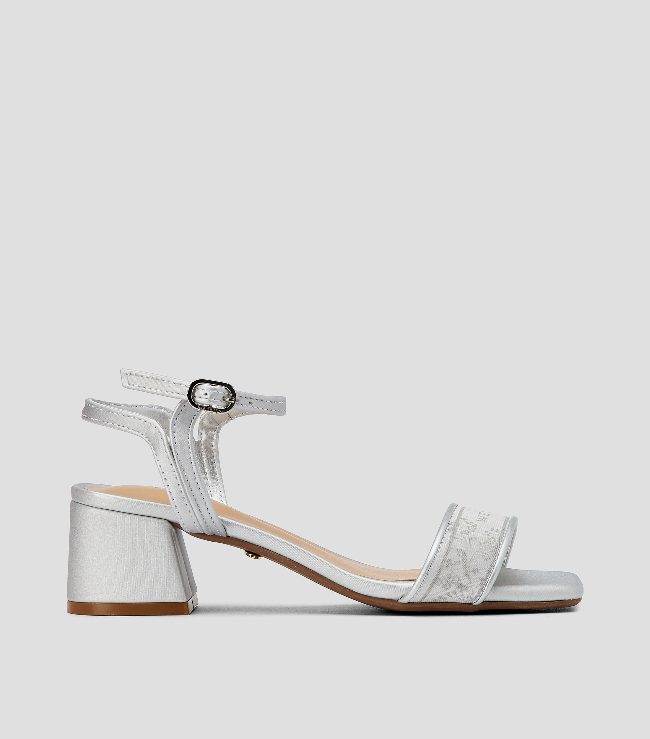 Sandalias con tacon bajo ancho Mujer