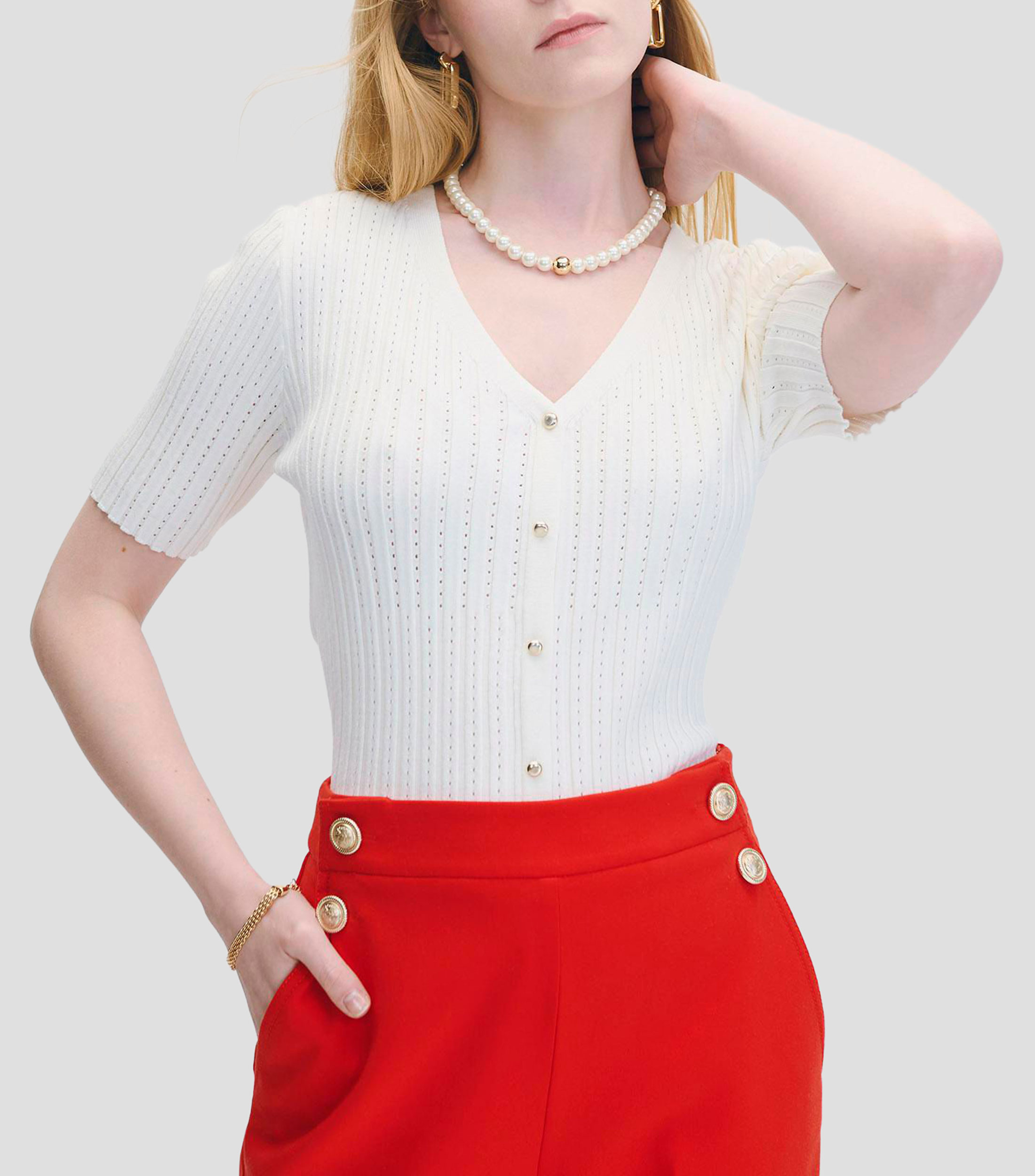 Blusa Tejido Canalé Calado Natural Escote V Manga Corta Mujer