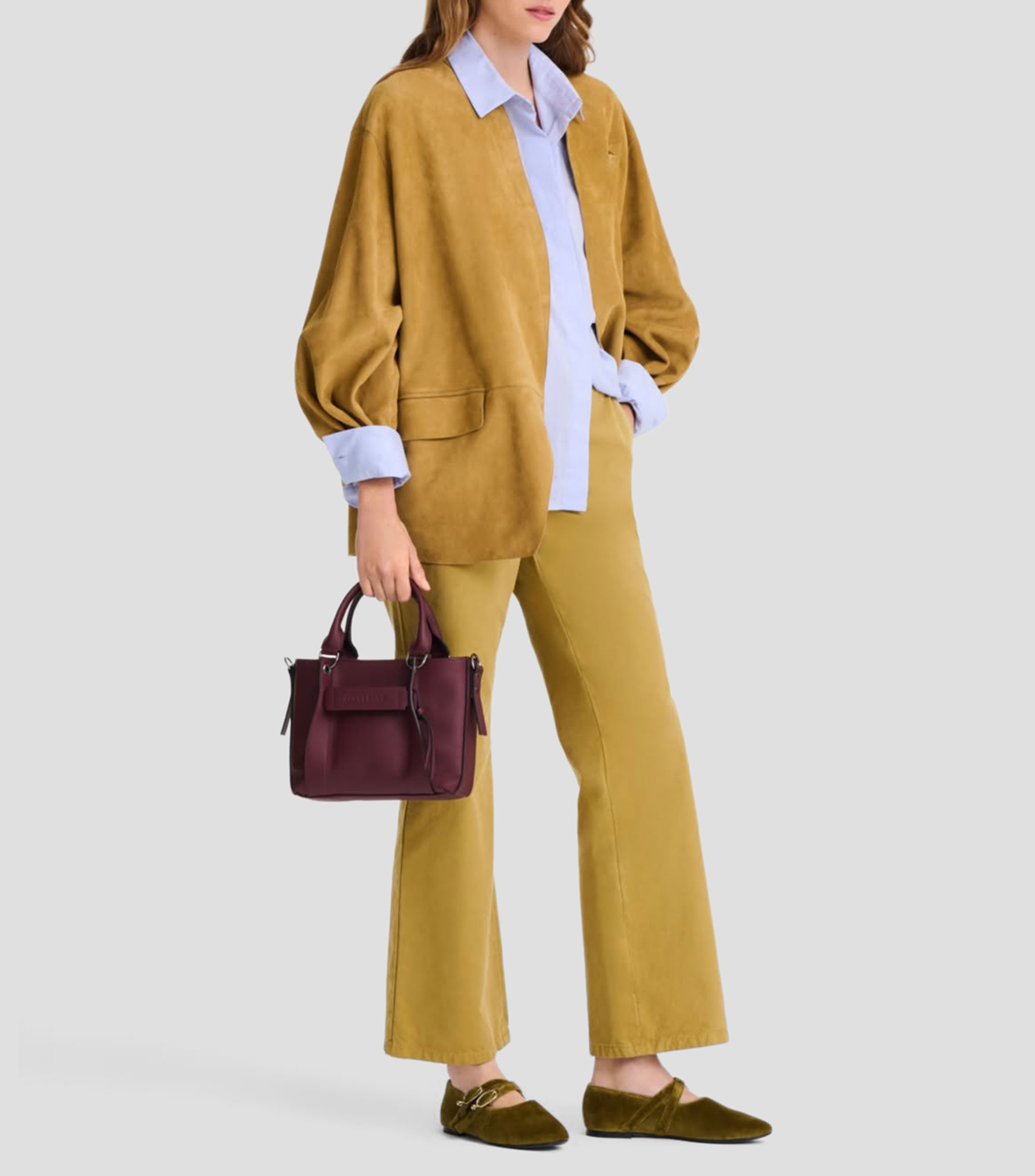 Bolsa de mano Tote en cuero de becerro SS26 3D lisa Mujer
